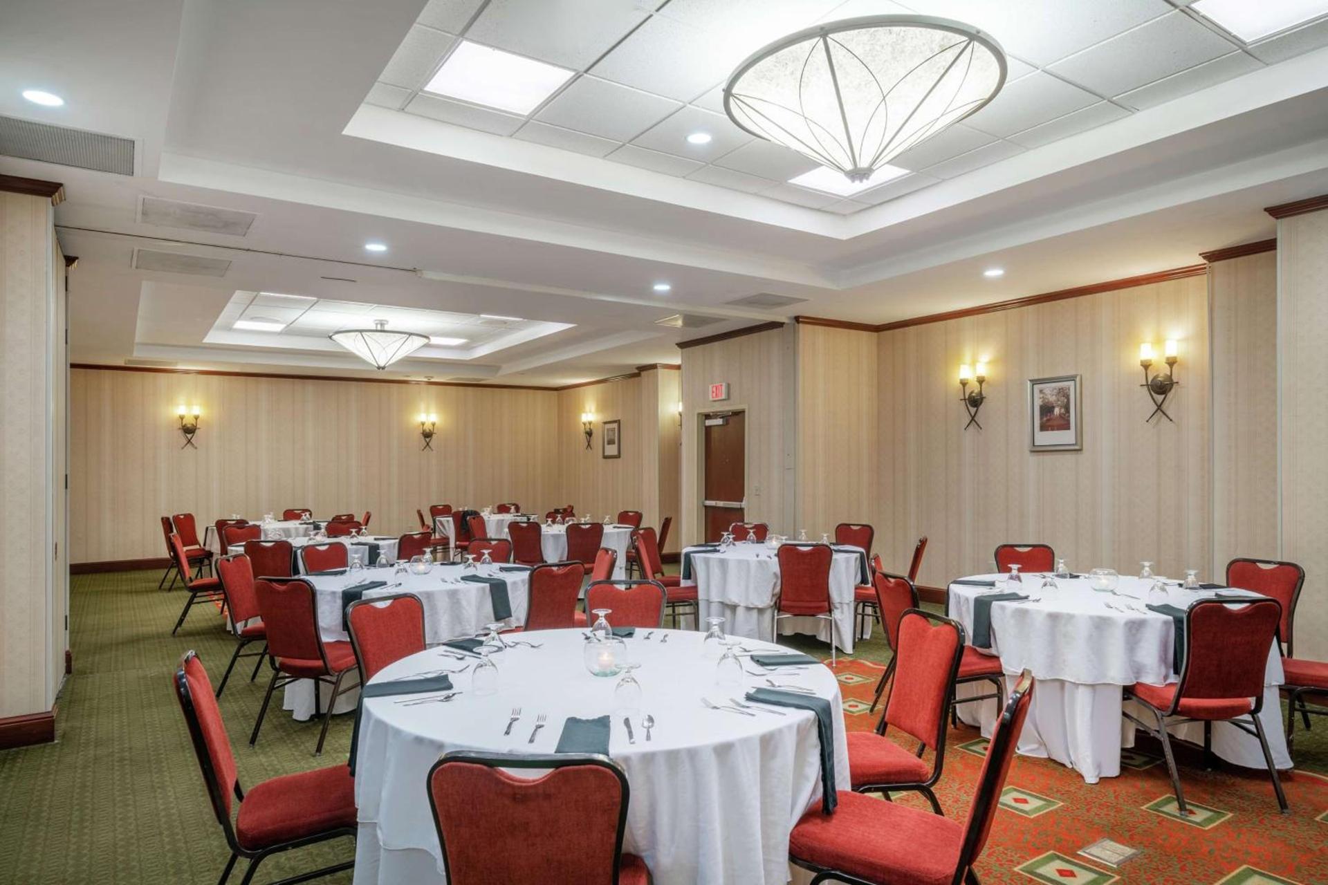 Hilton Garden Inn Morgantown photo 14