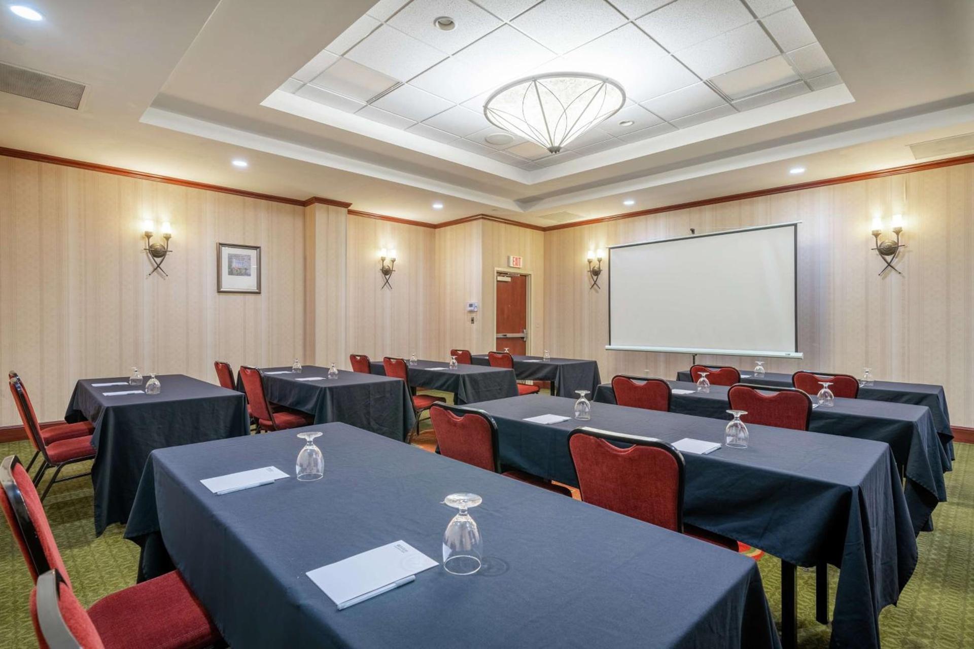 Hilton Garden Inn Morgantown photo 15