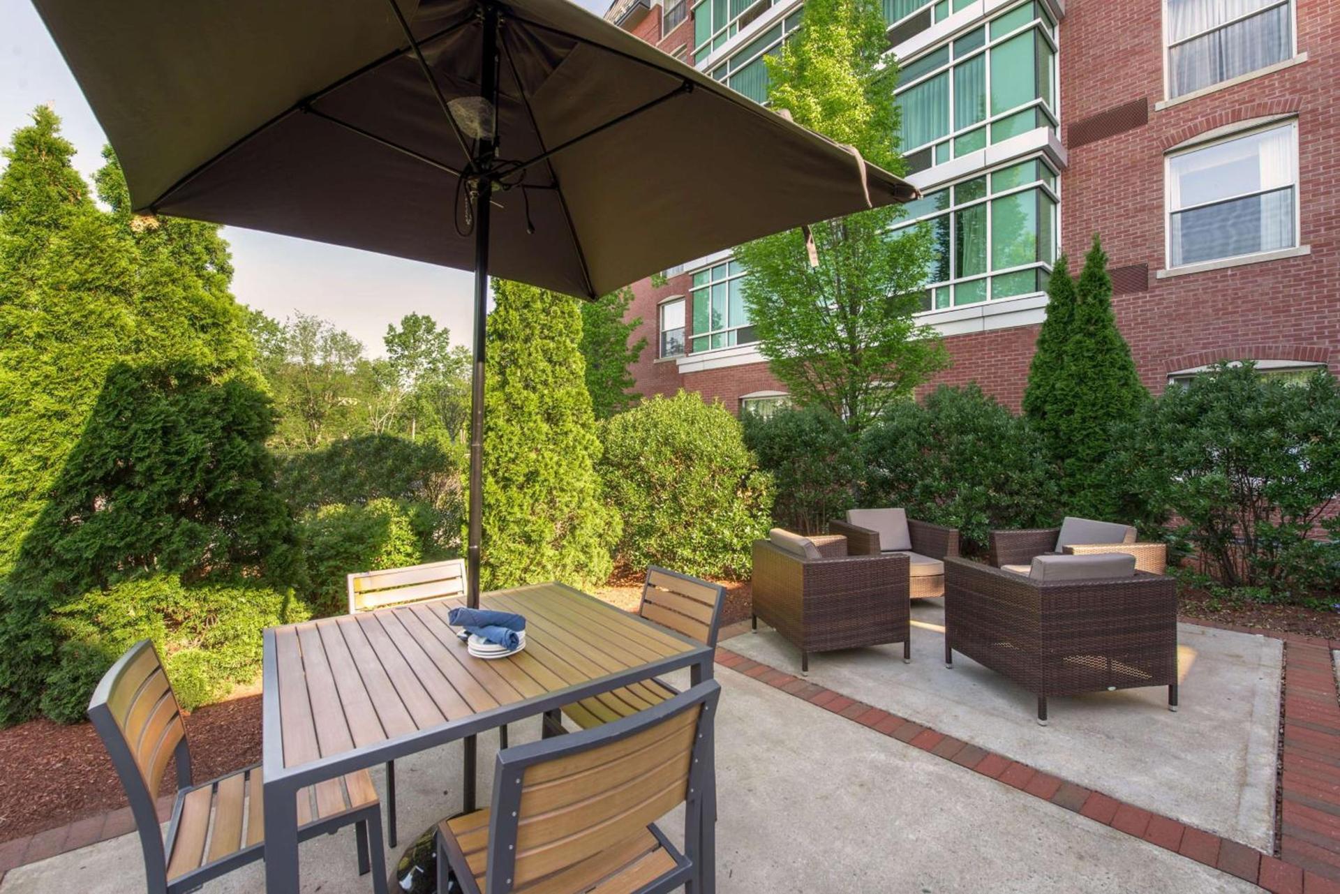 Hilton Garden Inn Manchester Downtown photo 15