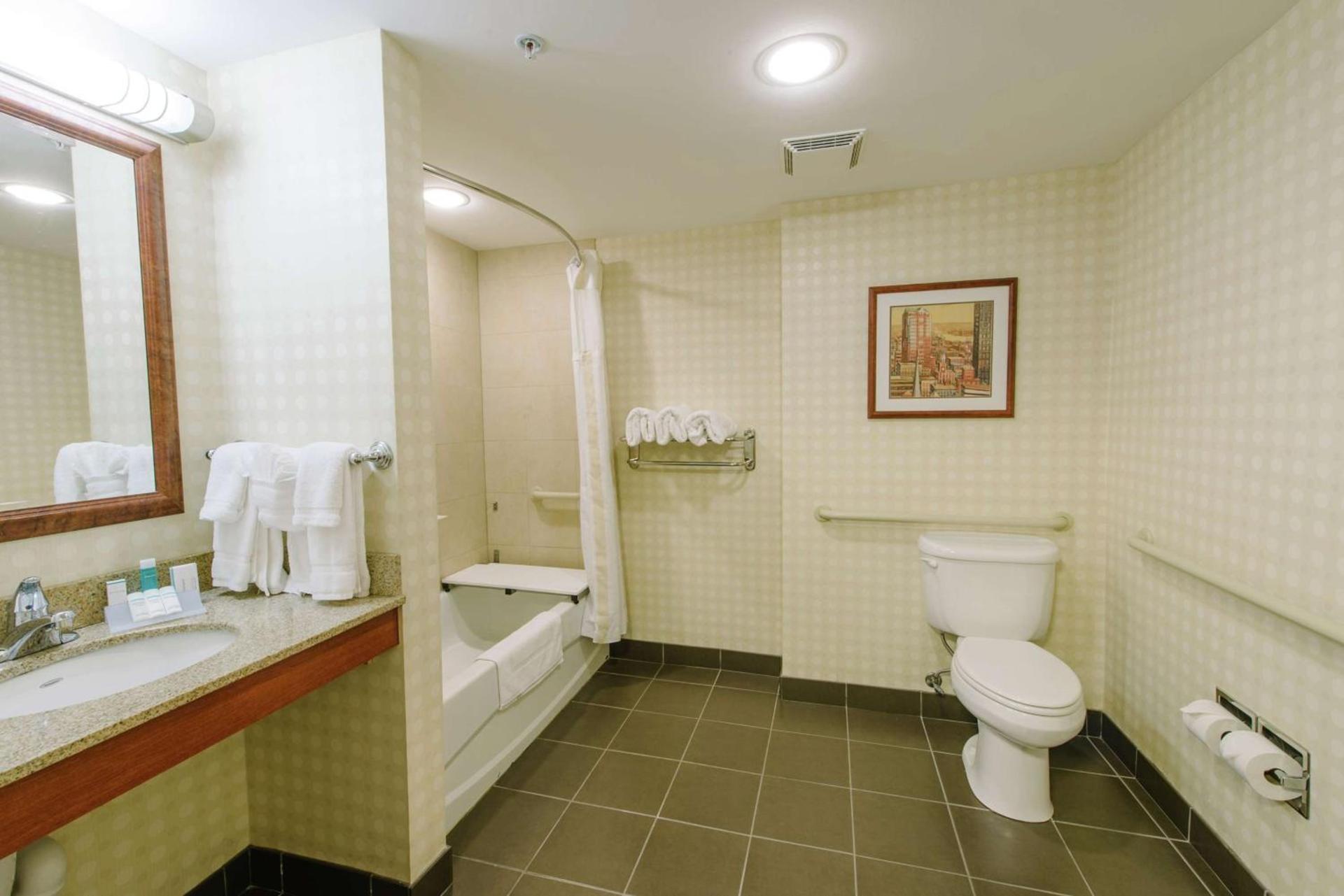Hilton Garden Inn Manchester Downtown photo 42