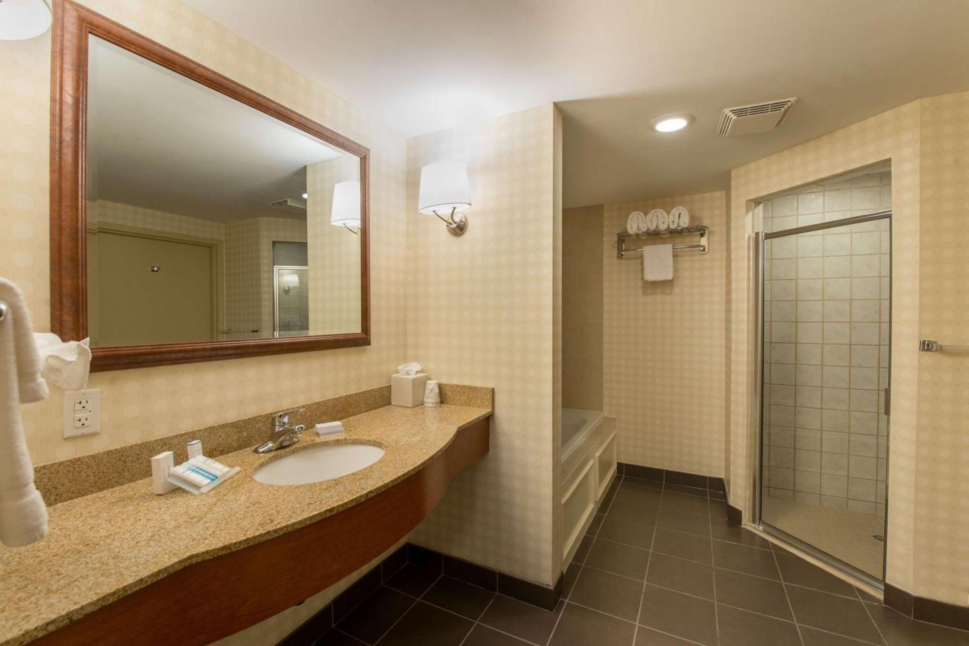 Hilton Garden Inn Manchester Downtown photo 43