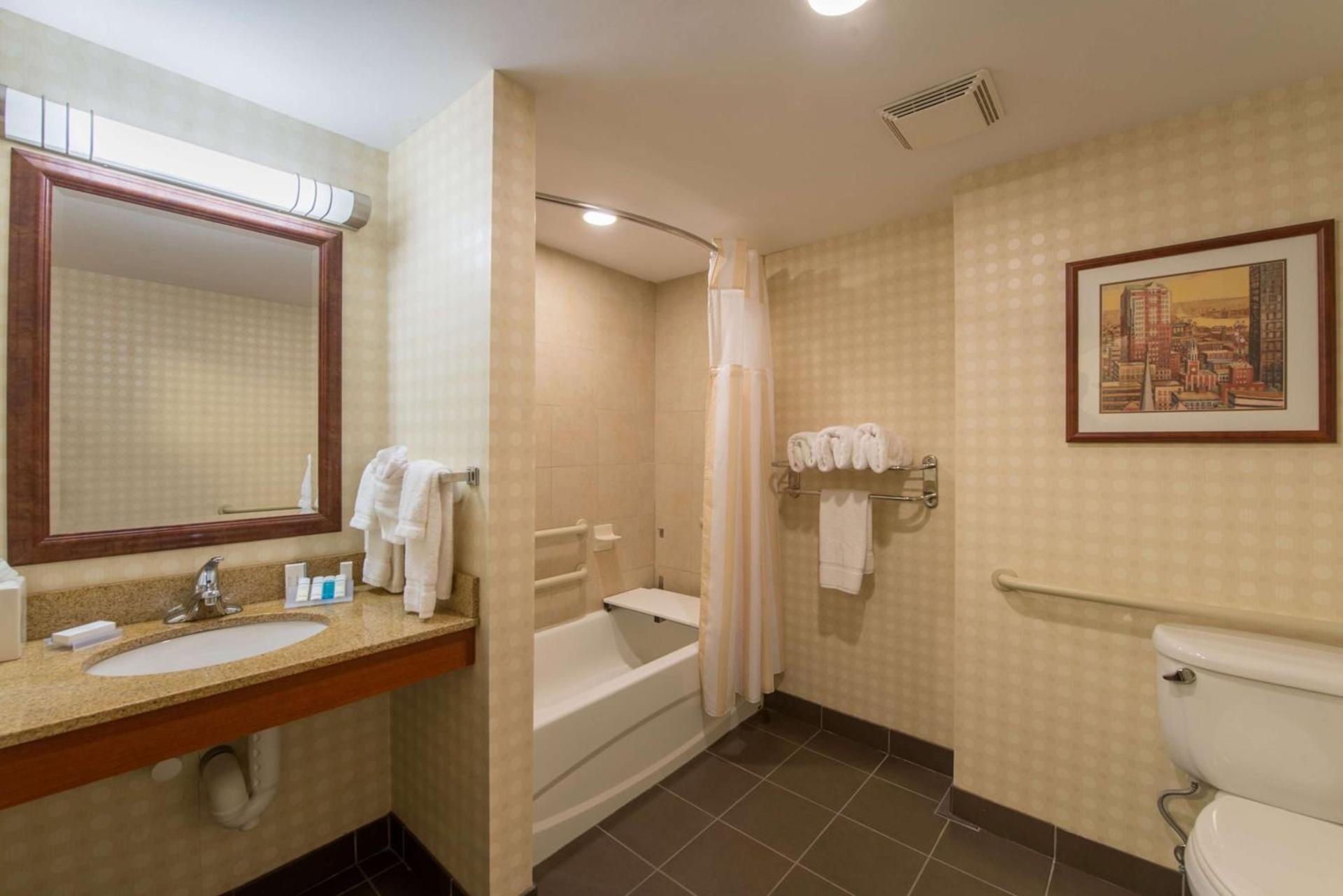 Hilton Garden Inn Manchester Downtown photo 46