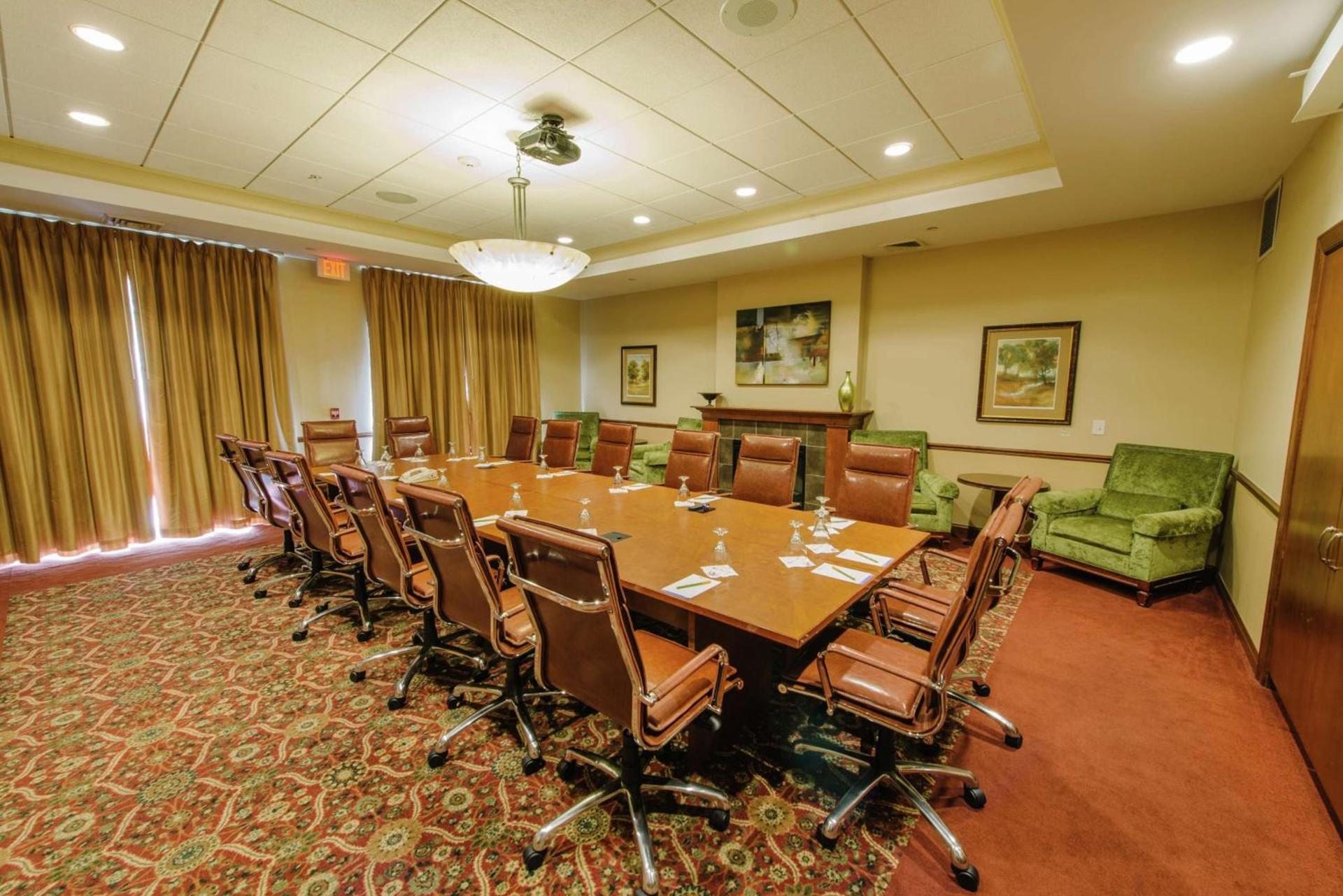 Hilton Garden Inn Manchester Downtown photo 54