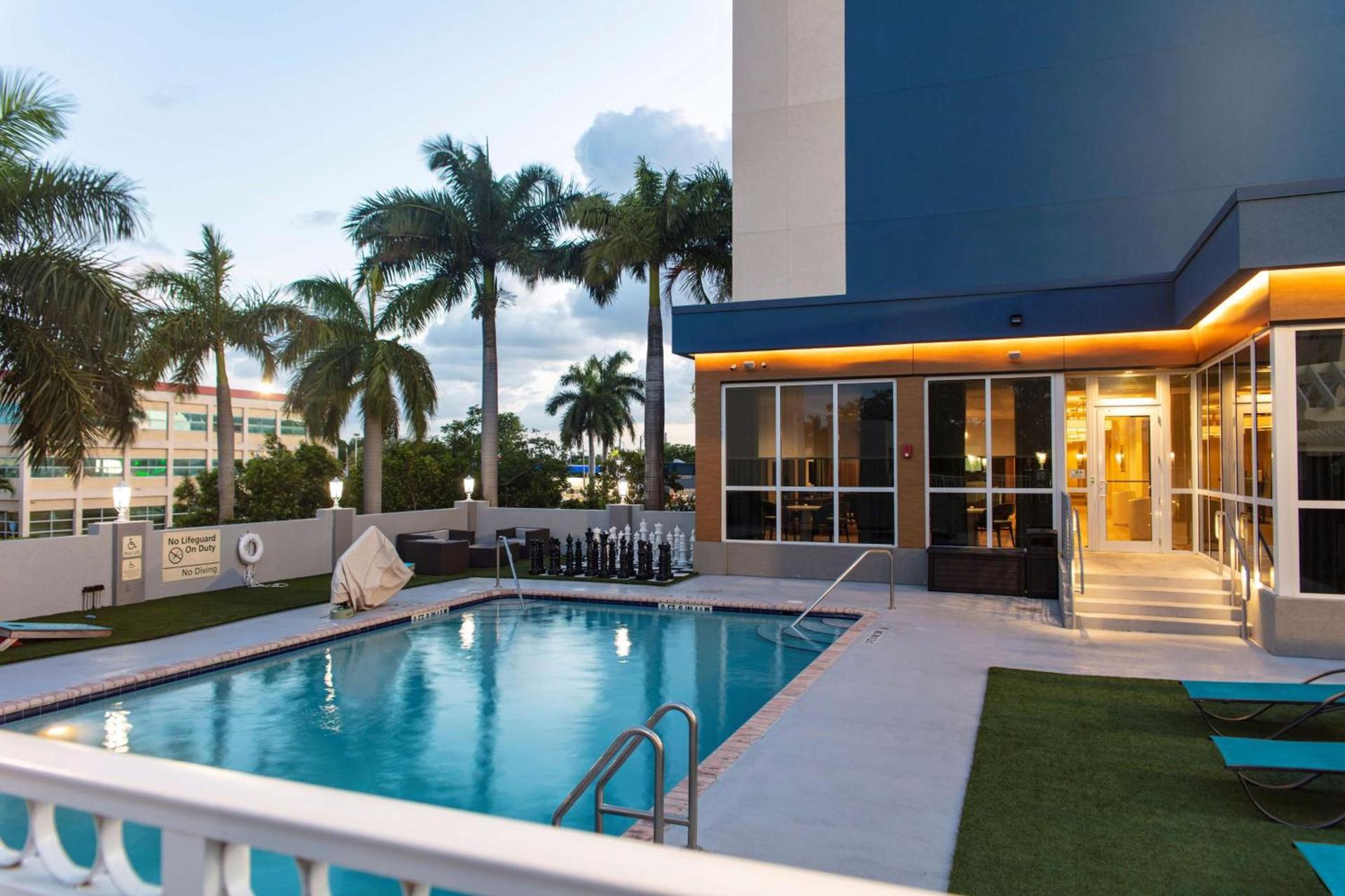 Hampton Inn & Suites Miami Airport South/Blue Lagoon photo 9