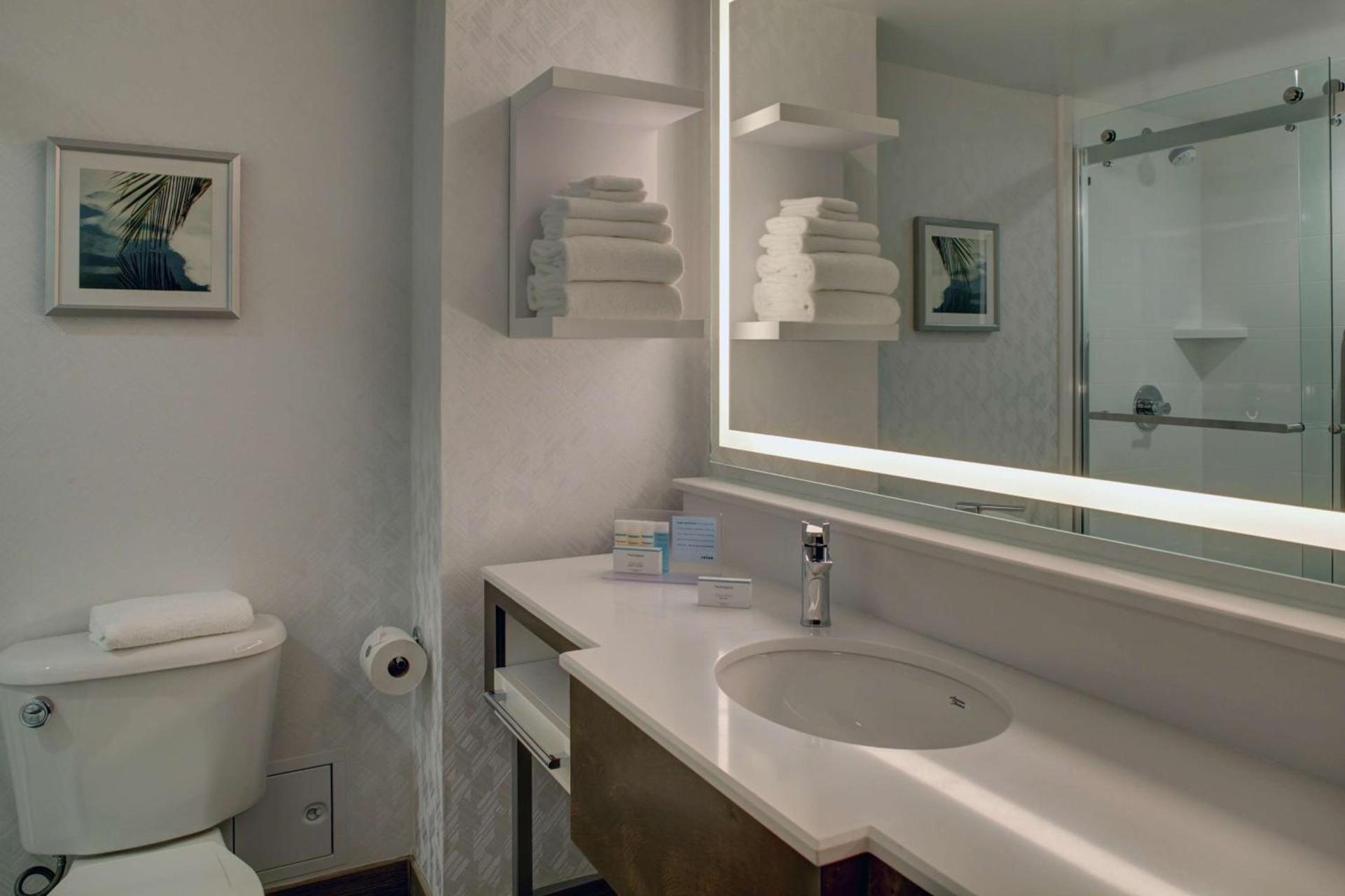 Hampton Inn & Suites Miami Airport South/Blue Lagoon photo 27
