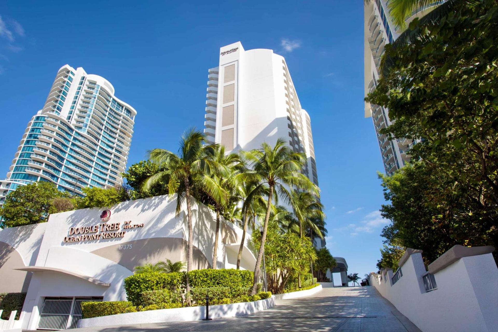 DoubleTree by Hilton Ocean Point Resort - North Miami Beach photo 9