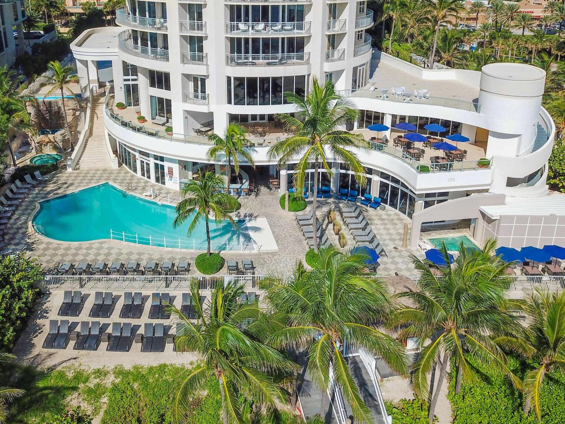 DoubleTree by Hilton Ocean Point Resort - North Miami Beach photo 16