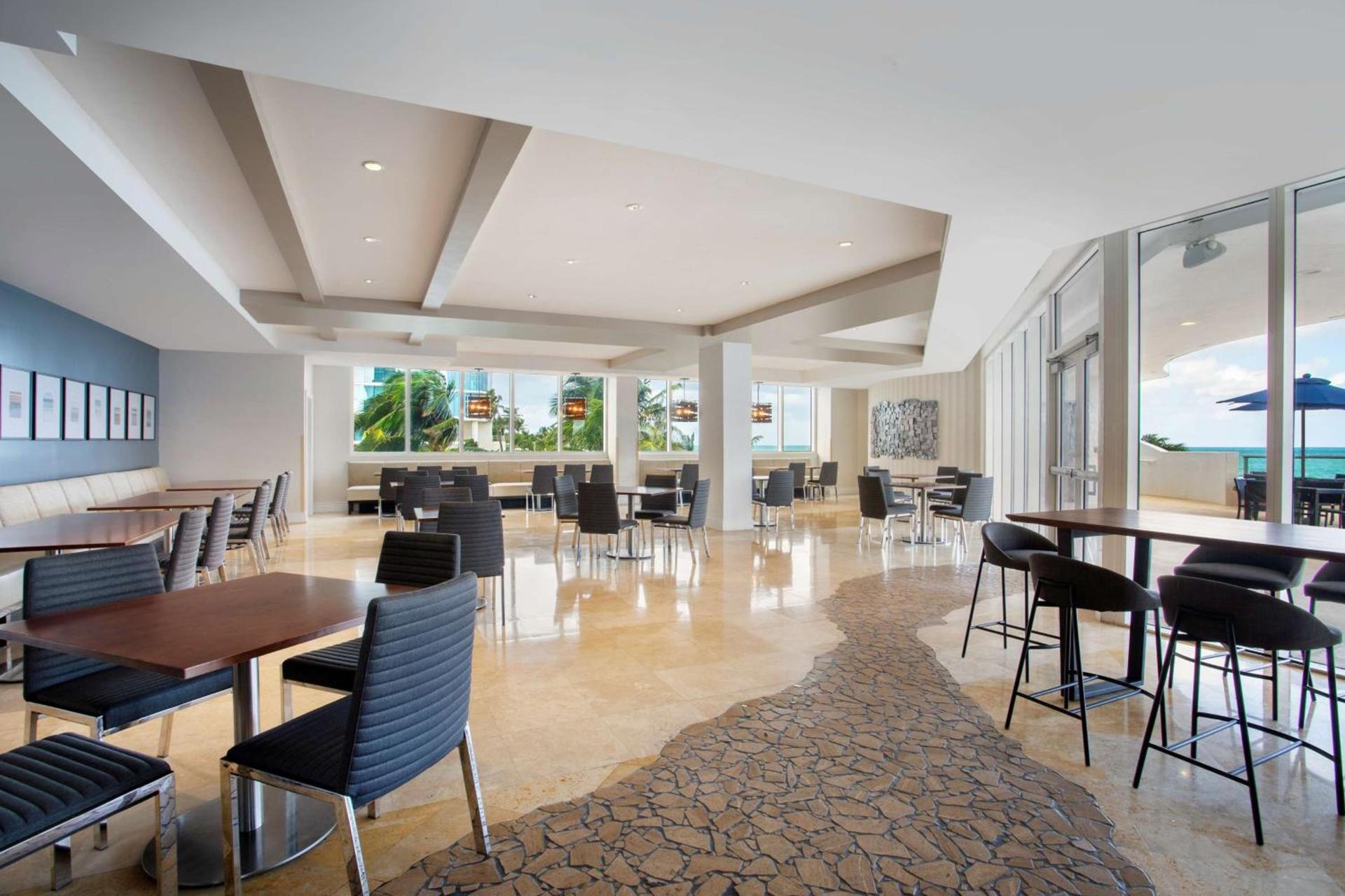 DoubleTree by Hilton Ocean Point Resort - North Miami Beach photo 20
