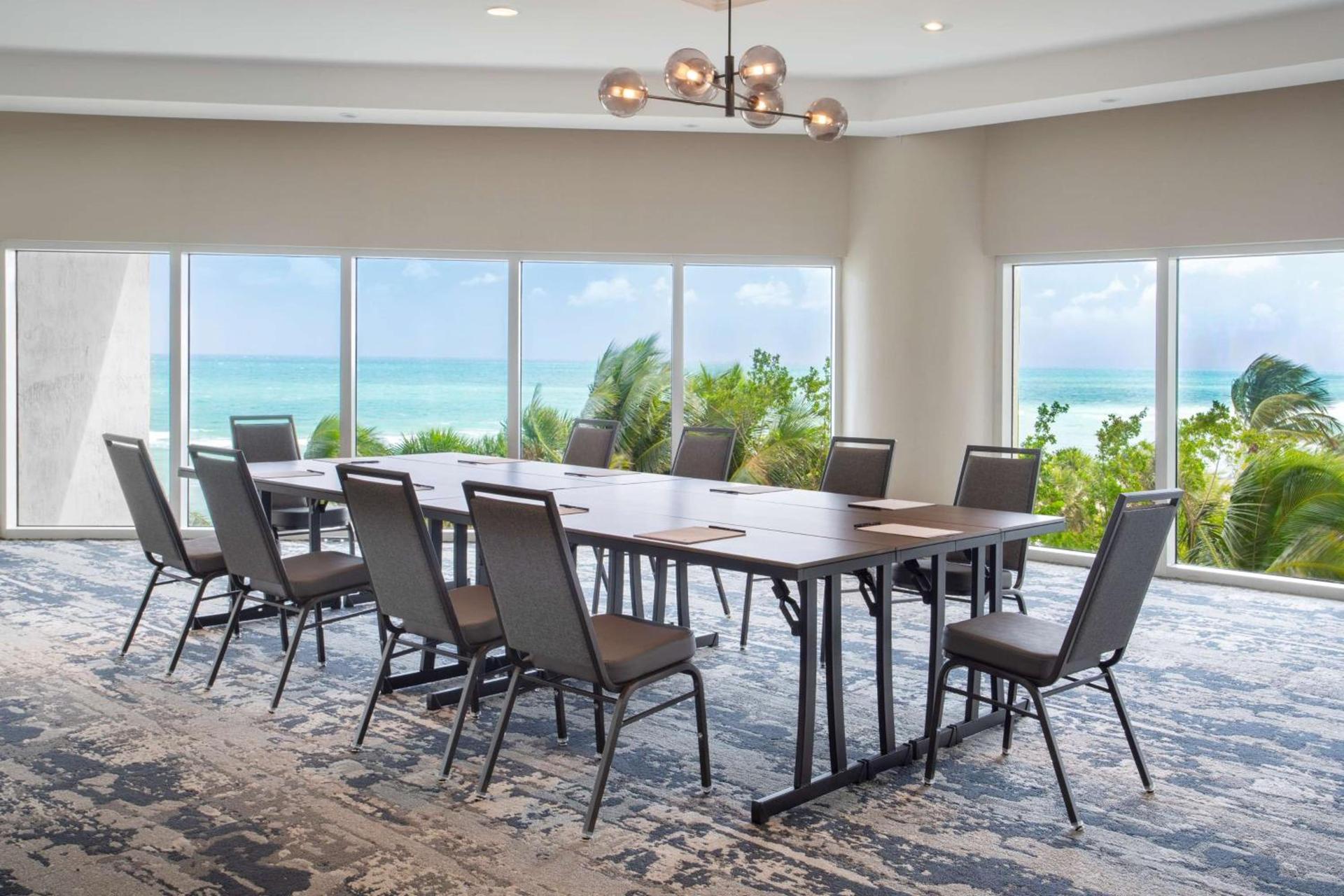 DoubleTree by Hilton Ocean Point Resort - North Miami Beach photo 51