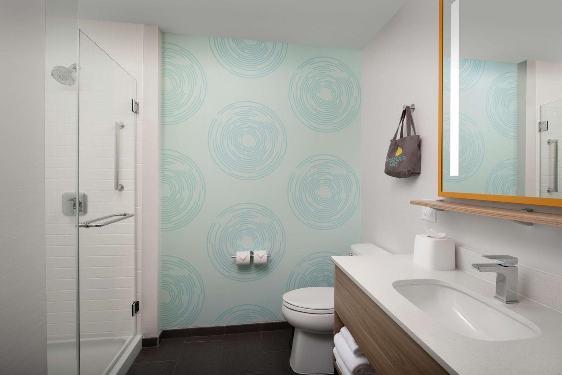 Tru By Hilton Miami West Brickell photo 27