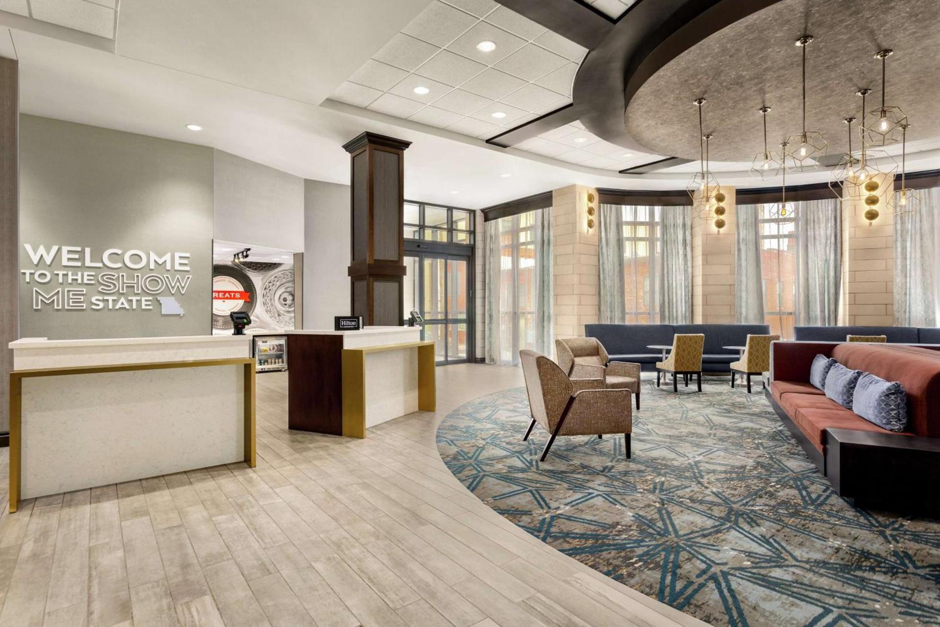Hampton Inn Suites Kansas City Downtown Crossroads photo 7