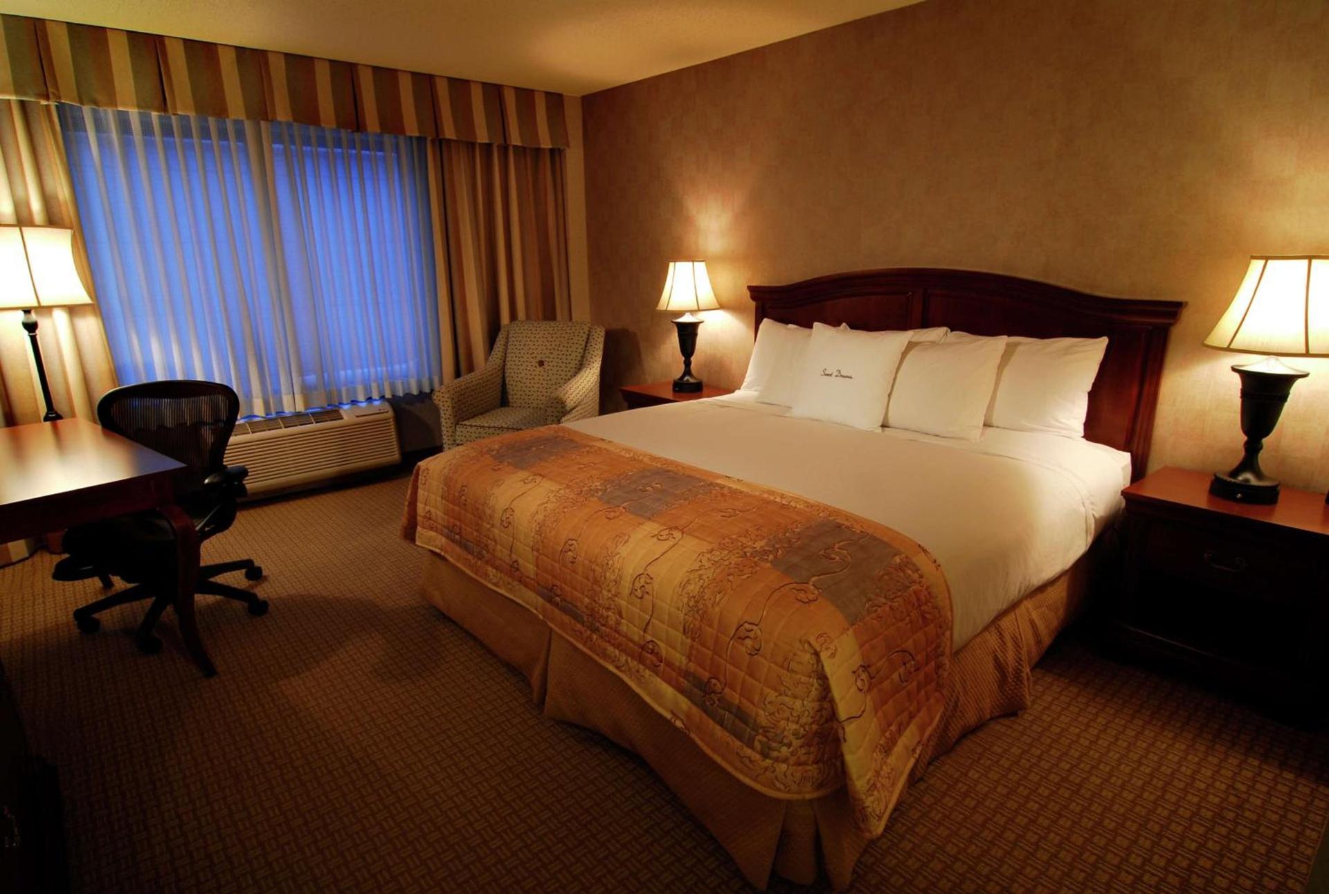 DoubleTree by Hilton Milwaukee/Brookfield photo 29