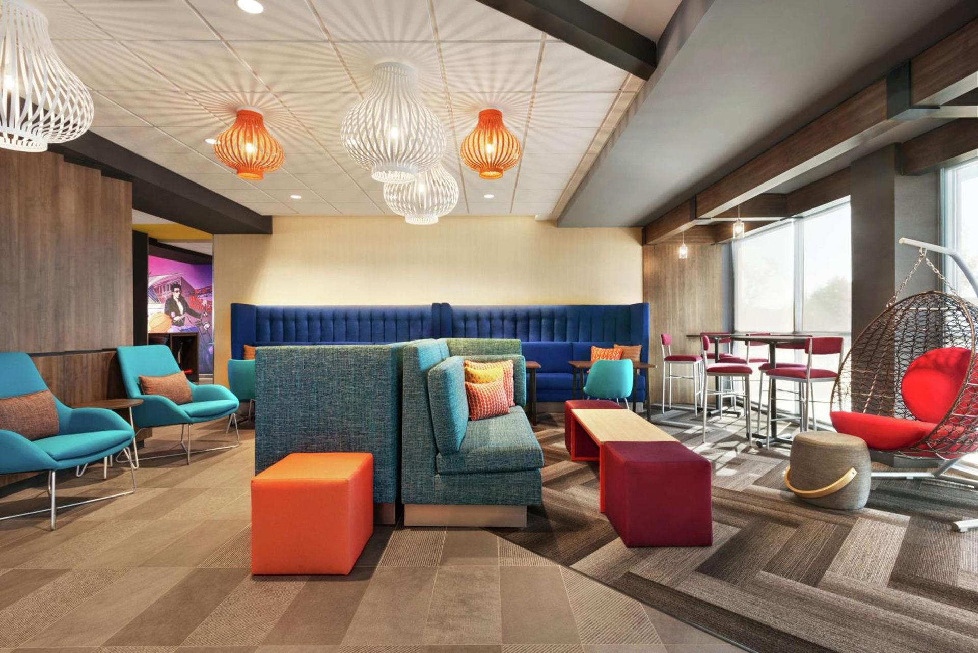 Tru By Hilton Milwaukee Brookfield photo 9