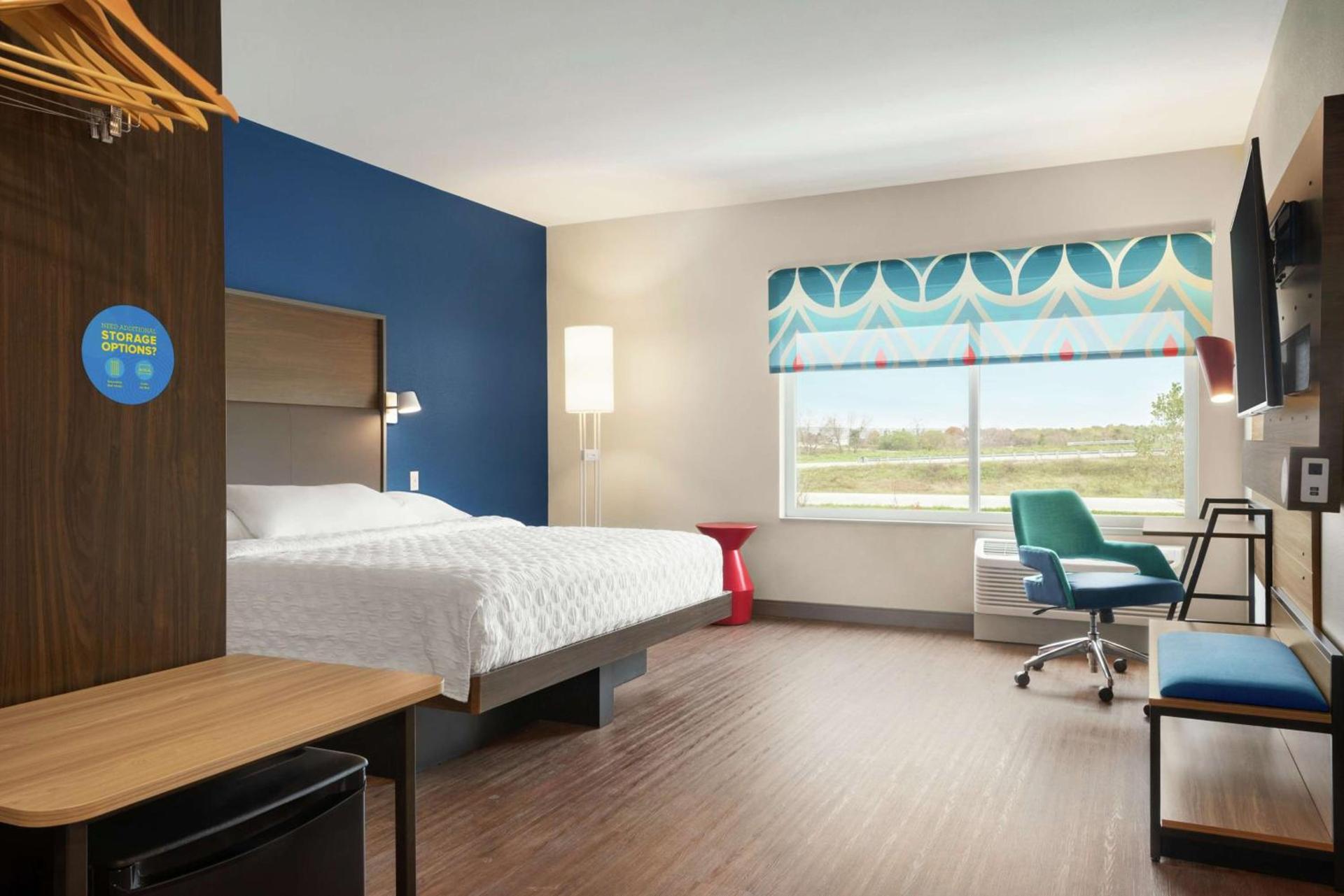 Tru By Hilton Milwaukee Brookfield photo 33