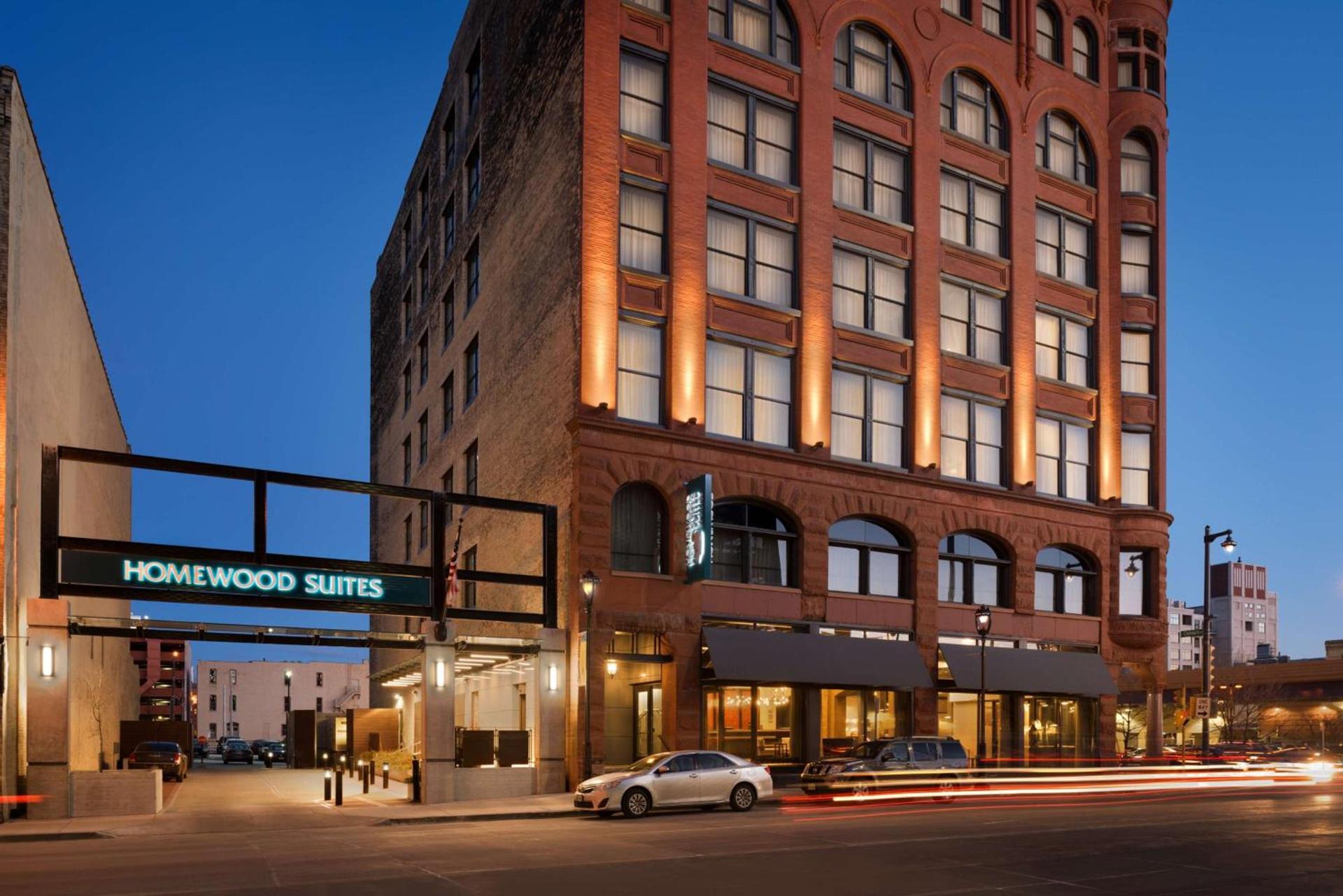 Homewood Suites By Hilton Milwaukee Downtown photo 3