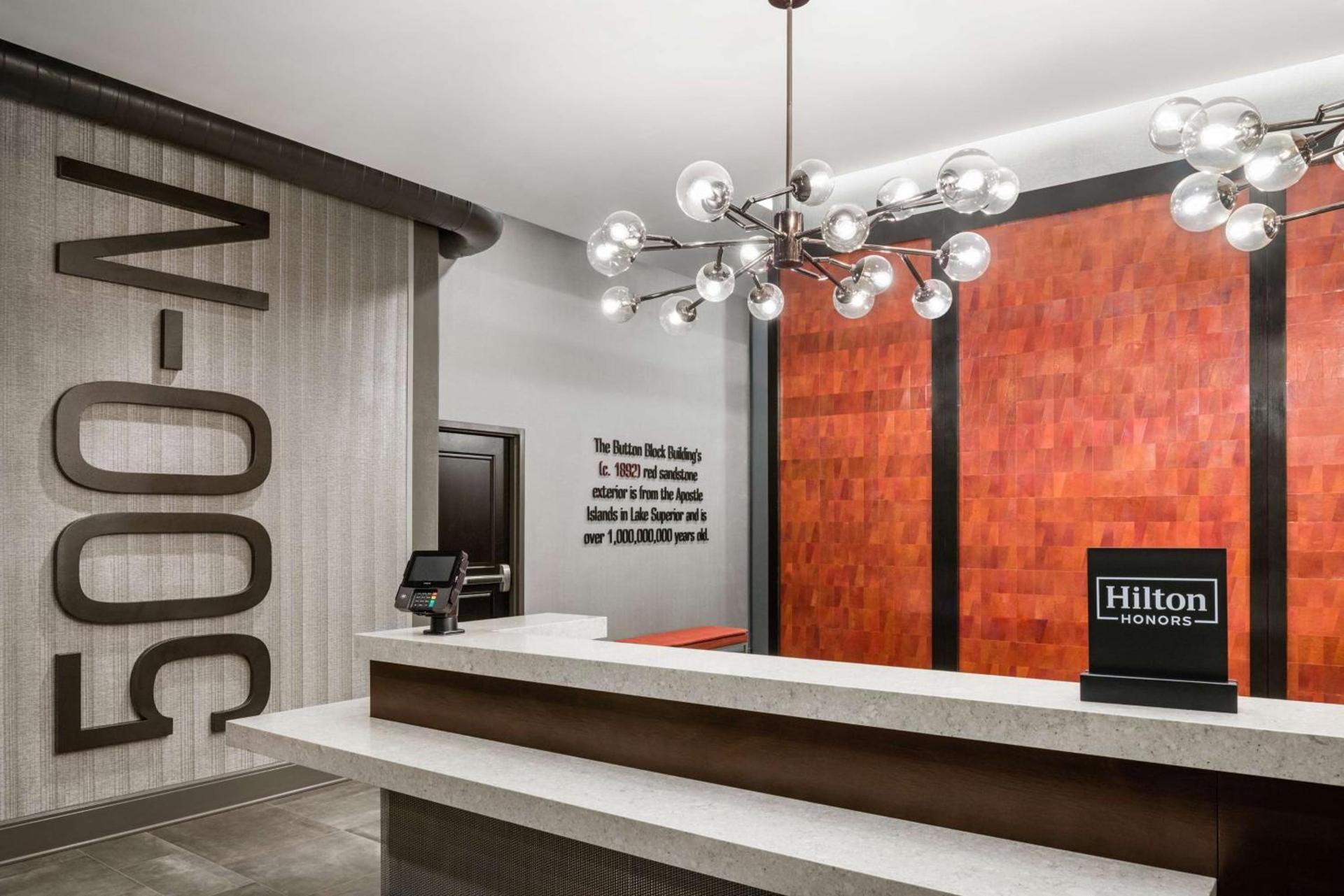 Homewood Suites By Hilton Milwaukee Downtown photo 9