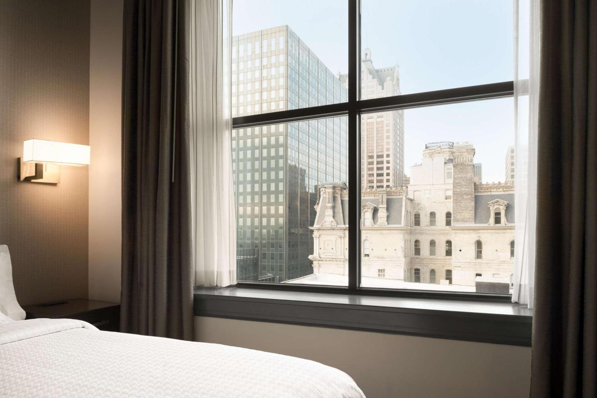 Homewood Suites By Hilton Milwaukee Downtown photo 17