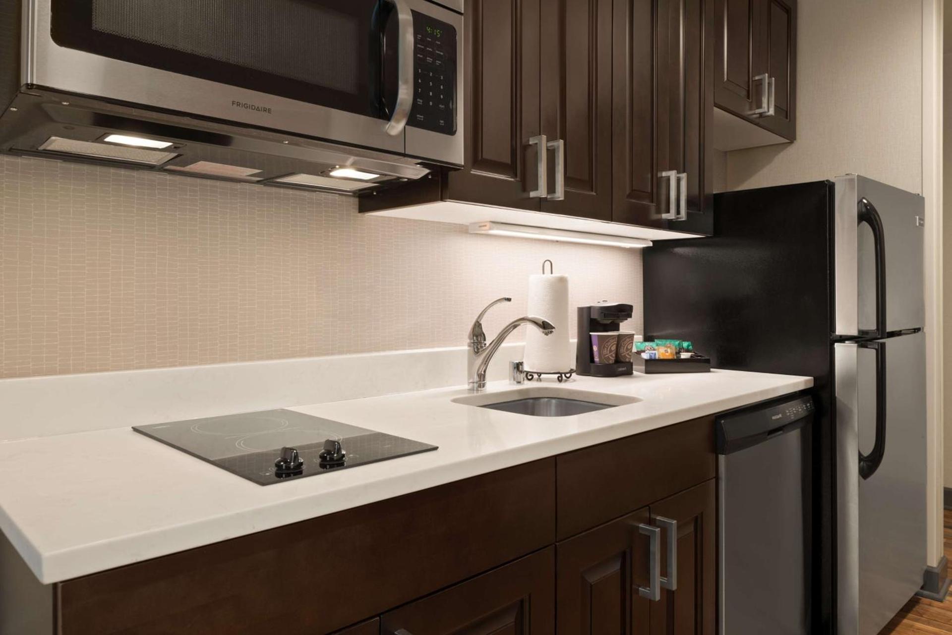Homewood Suites By Hilton Milwaukee Downtown photo 27