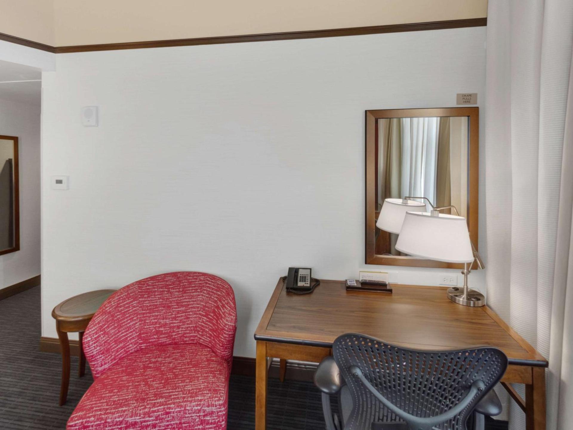 Hilton Garden Inn Milwaukee Downtown photo 16