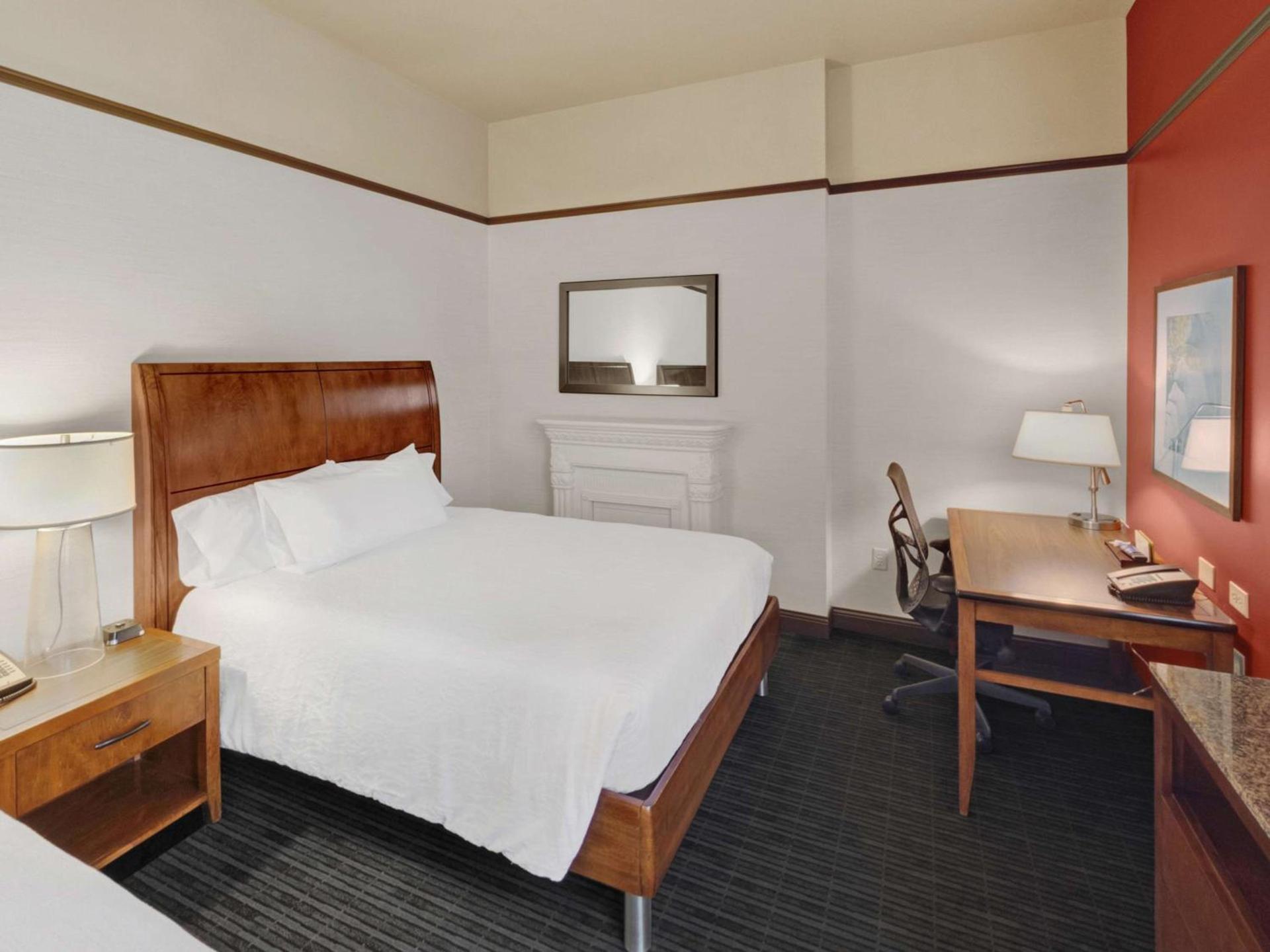 Hilton Garden Inn Milwaukee Downtown photo 17