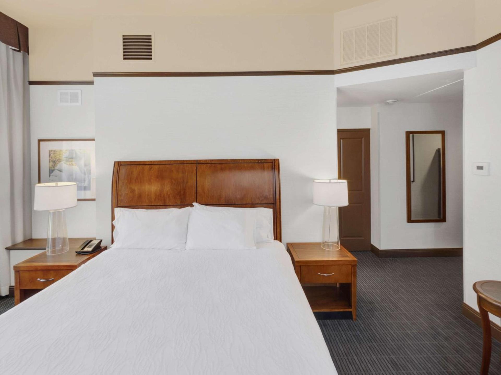 Hilton Garden Inn Milwaukee Downtown photo 18