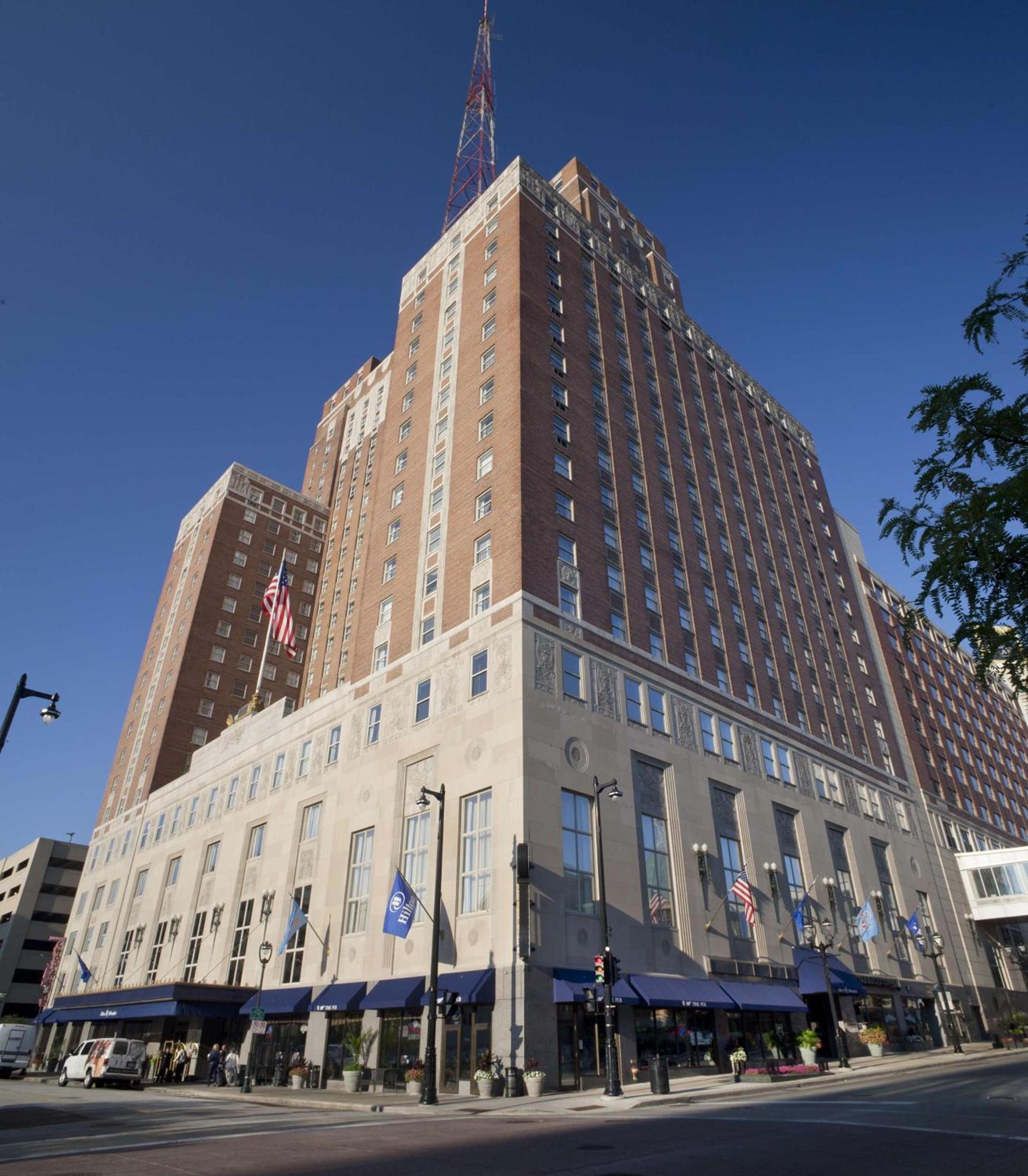 Hilton Milwaukee photo 3