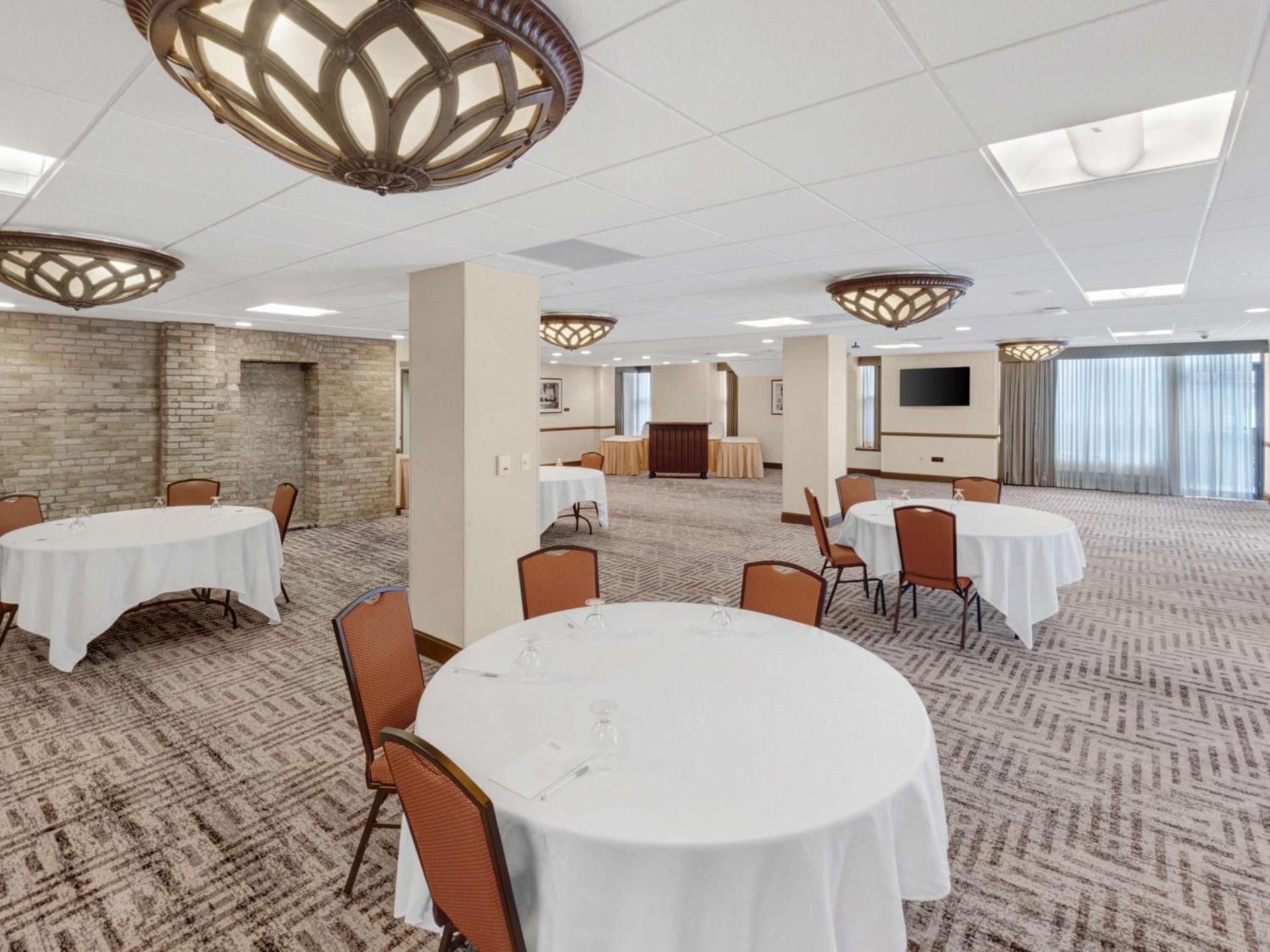 Hilton Garden Inn Milwaukee Downtown photo 47