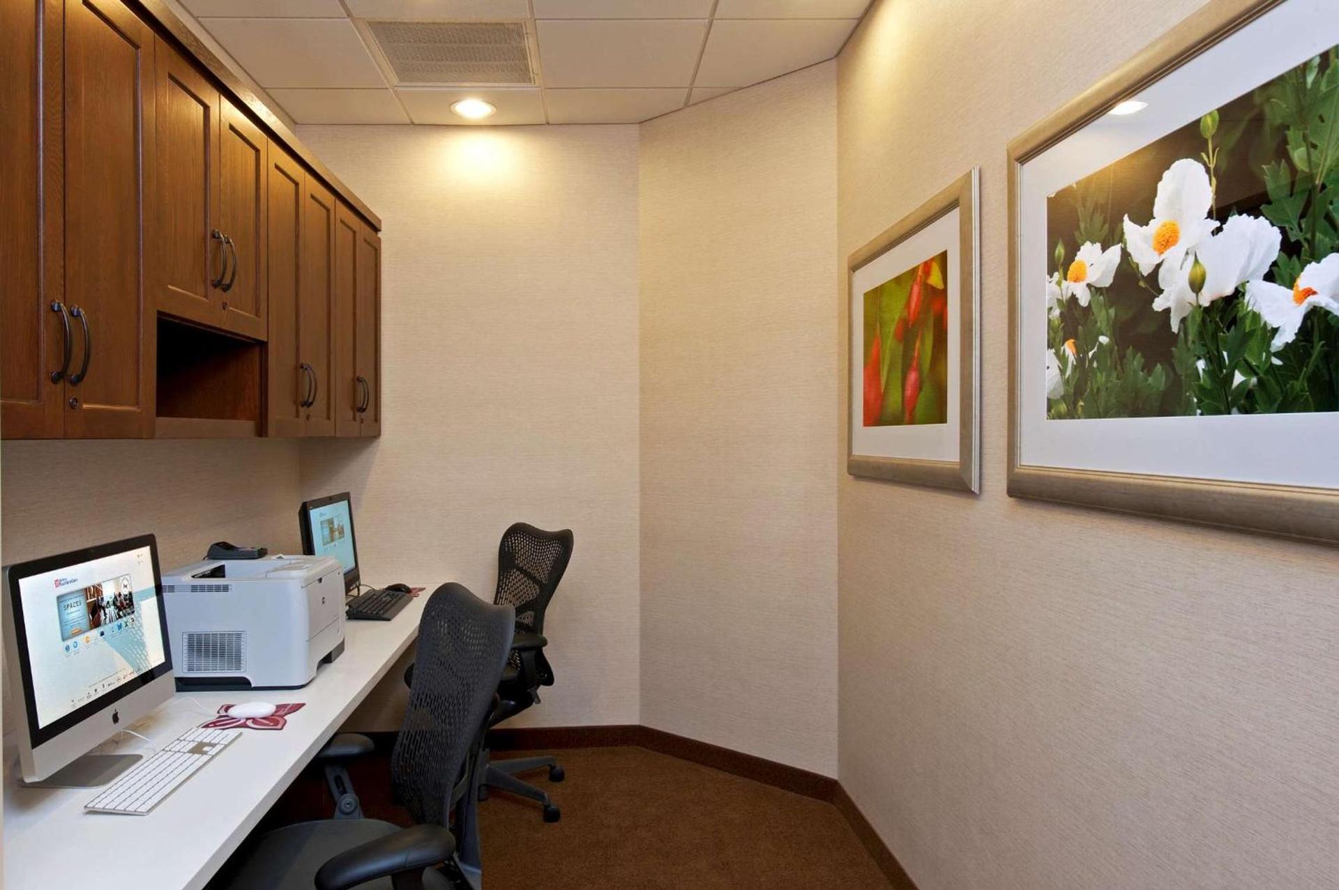 Hilton Garden Inn Milwaukee Downtown photo 56