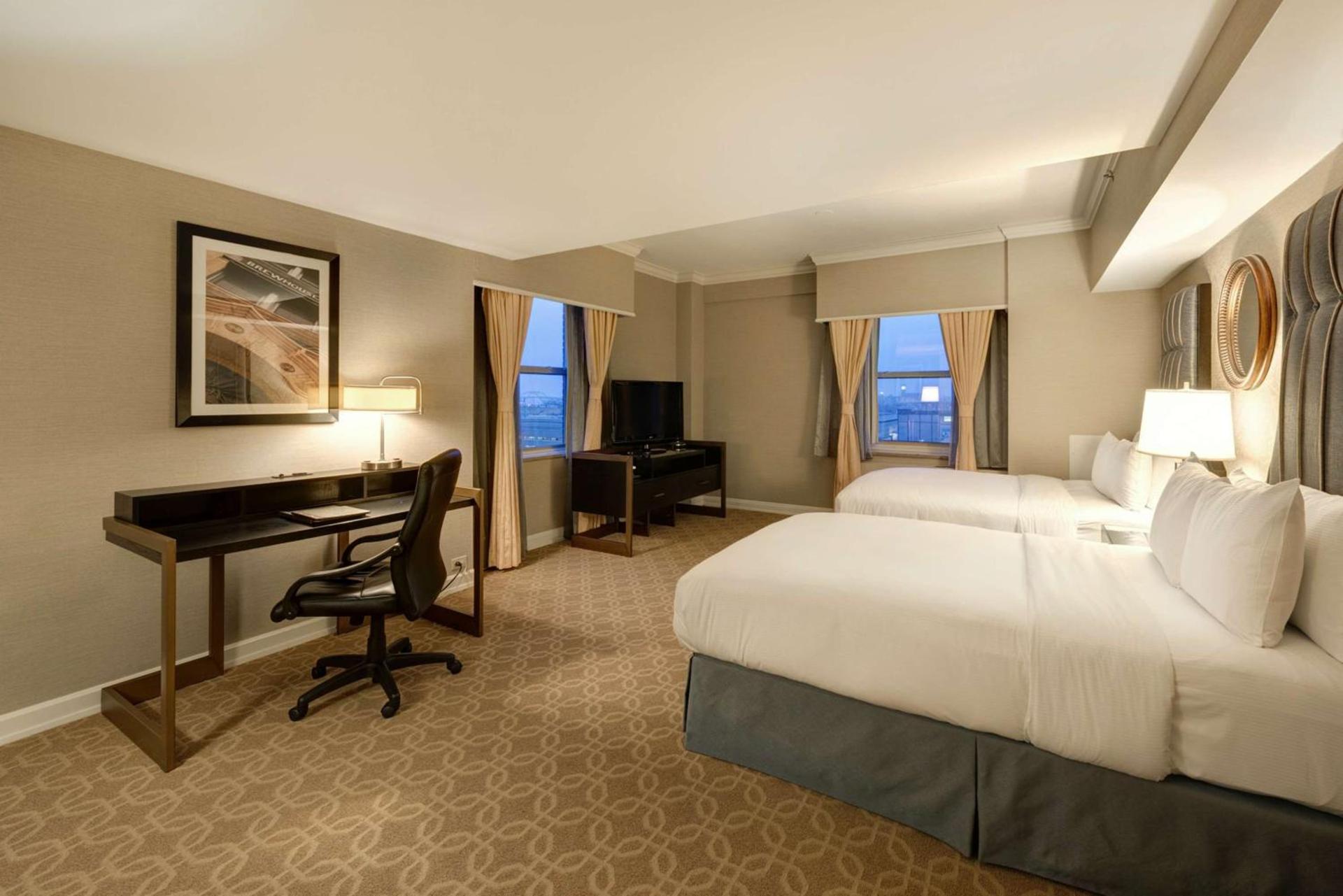 Hilton Milwaukee photo 35