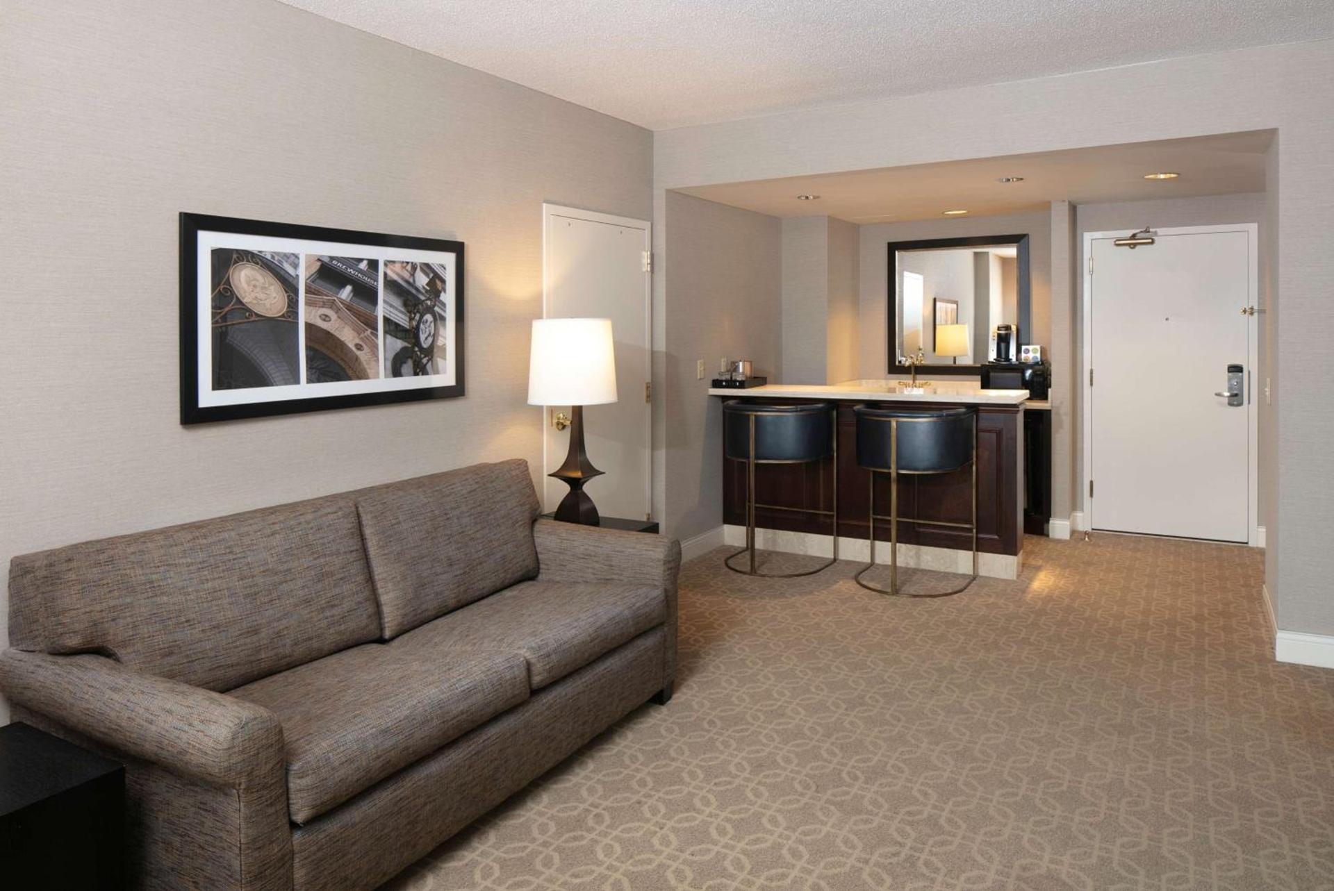 Hilton Milwaukee photo 71