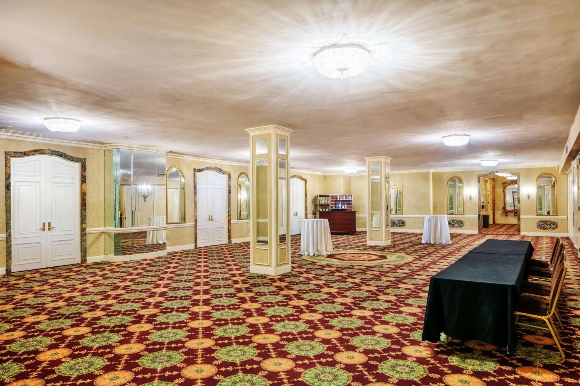 Hilton Milwaukee photo 74