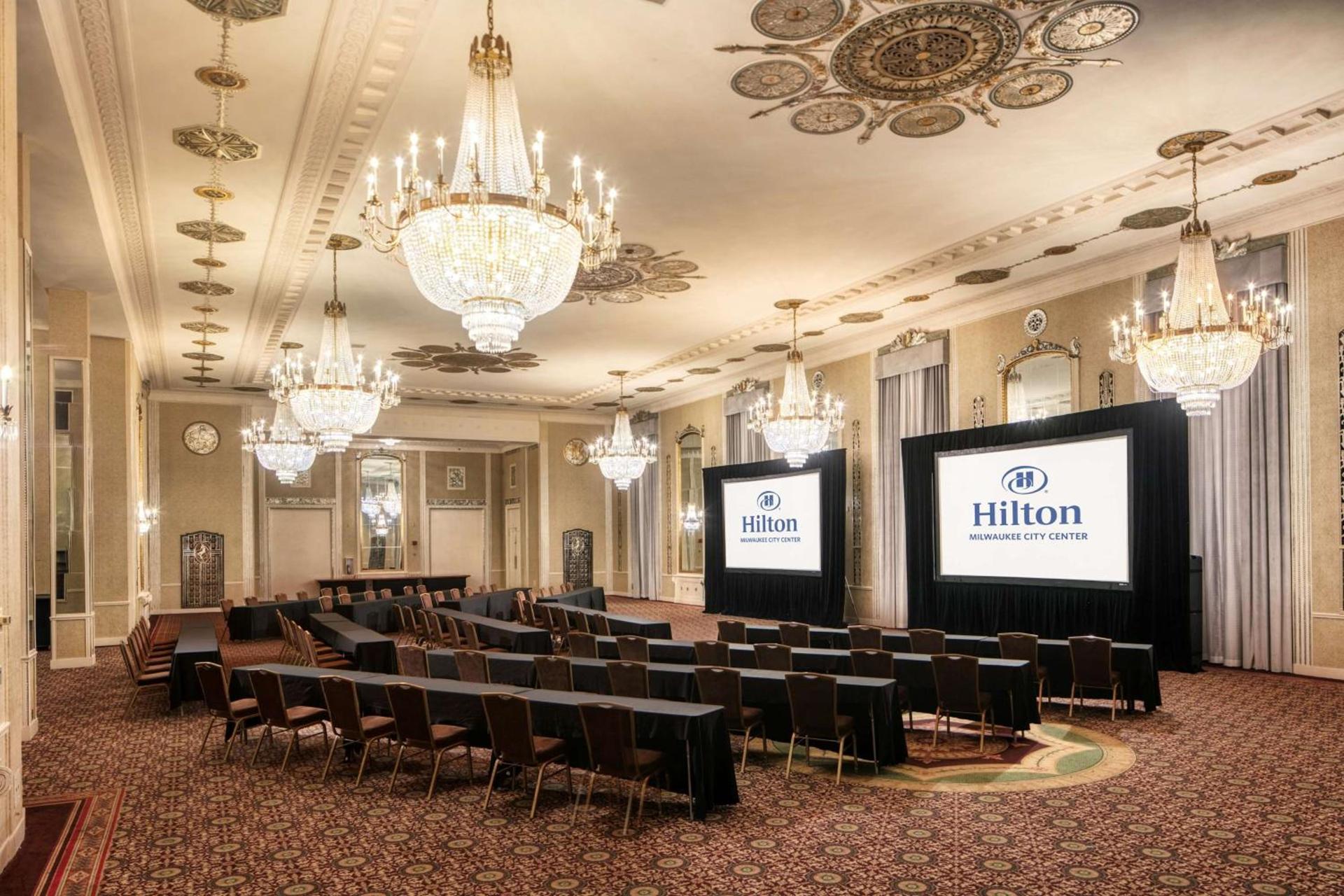 Hilton Milwaukee photo 75