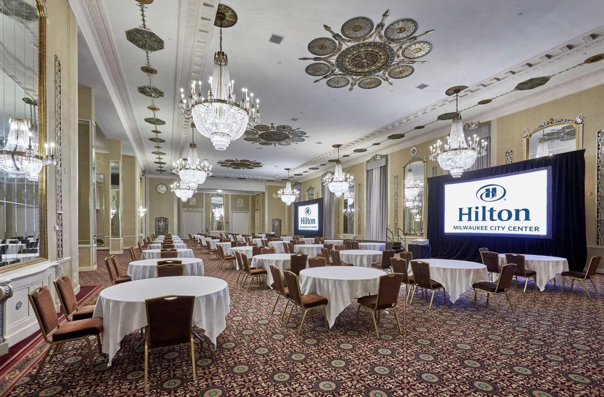 Hilton Milwaukee photo 83