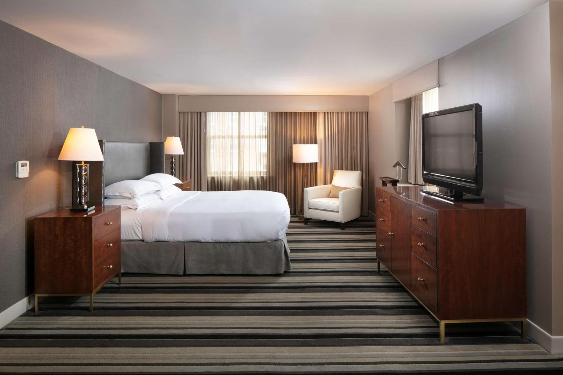 Hilton Milwaukee photo 98