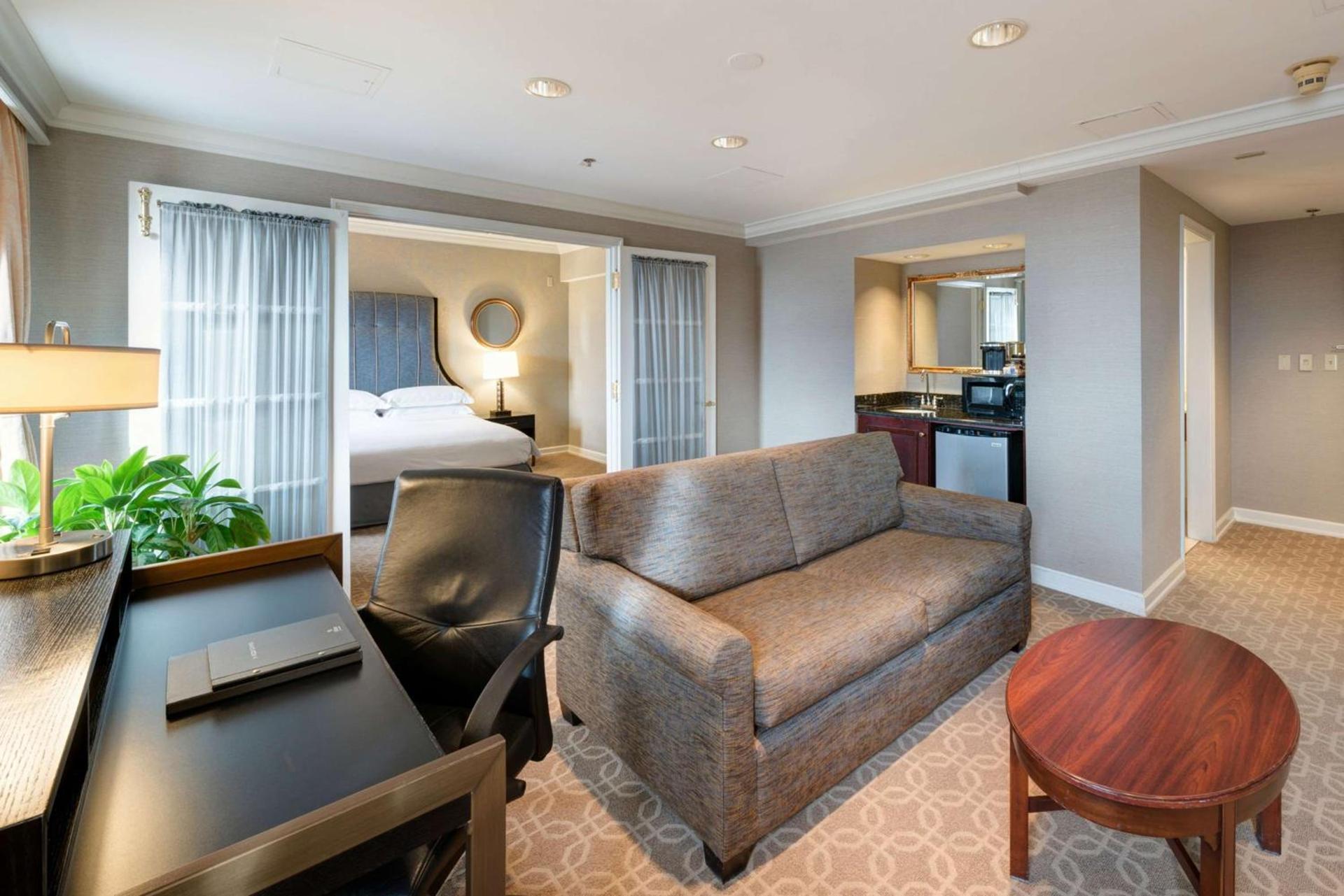 Hilton Milwaukee photo 72