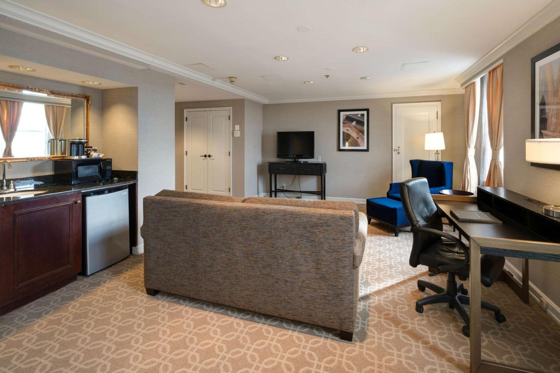 Hilton Milwaukee photo 73