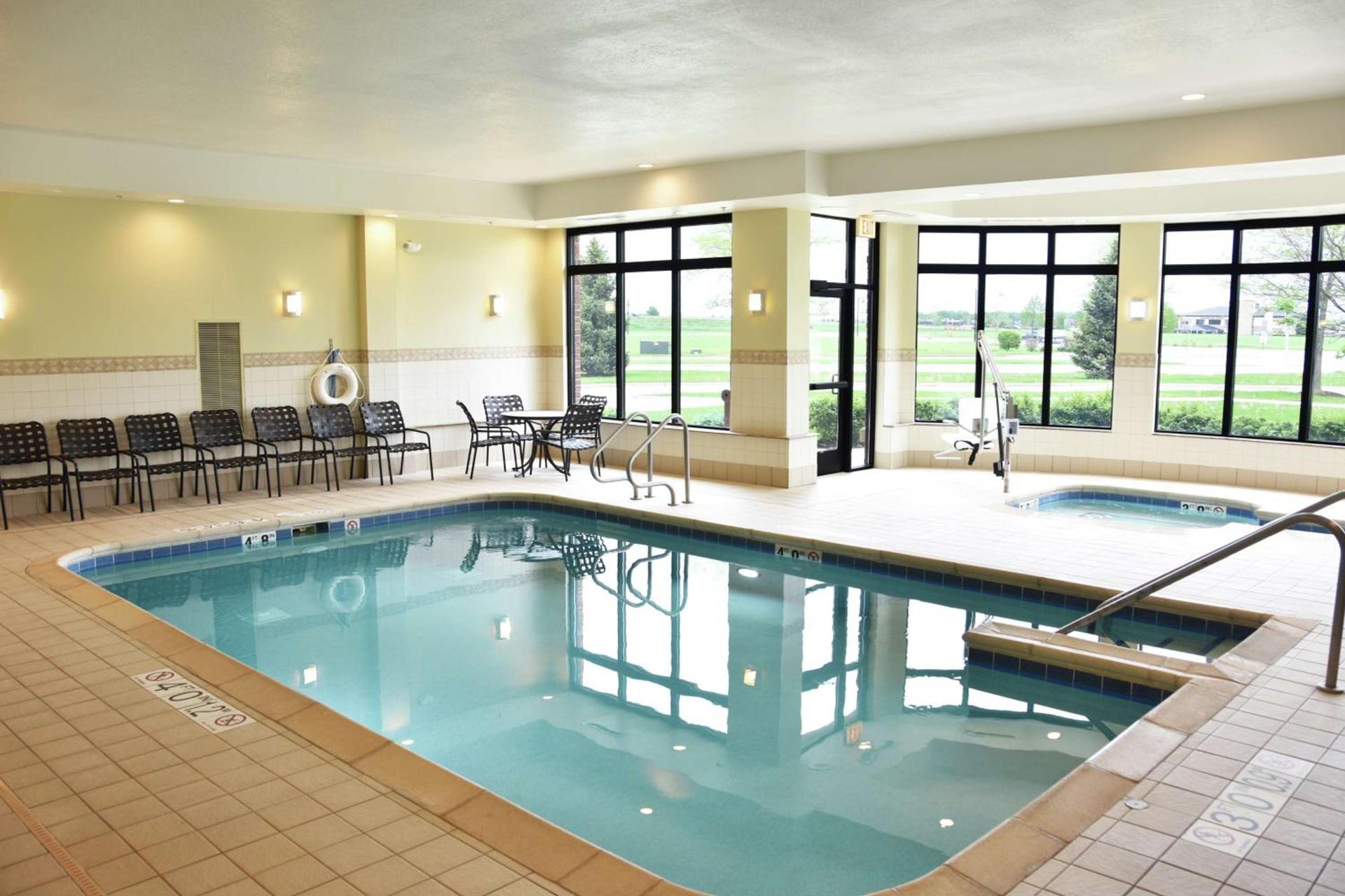 Hilton Garden Inn Oconomowoc photo 10