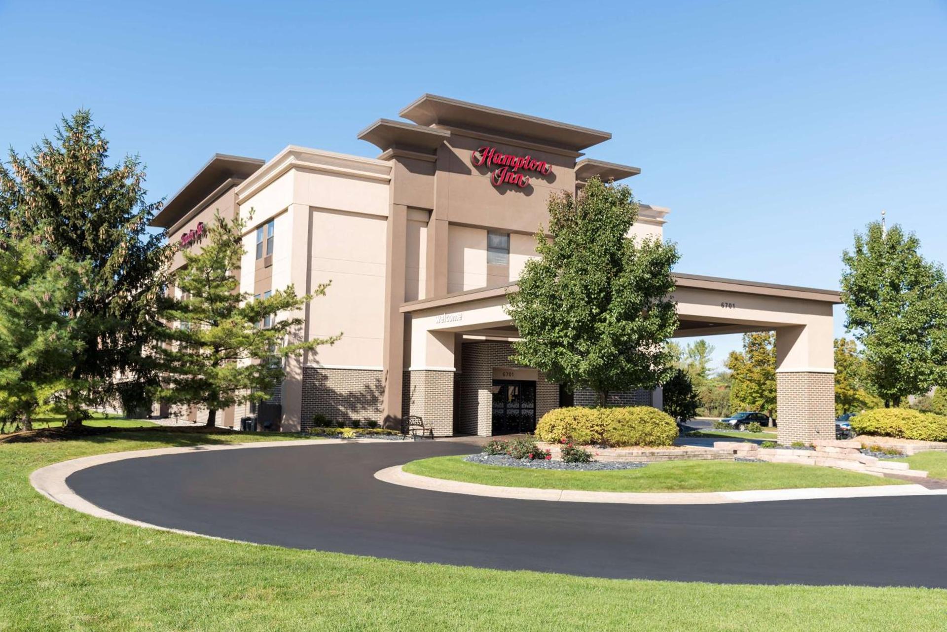 Hampton Inn Midland photo 2