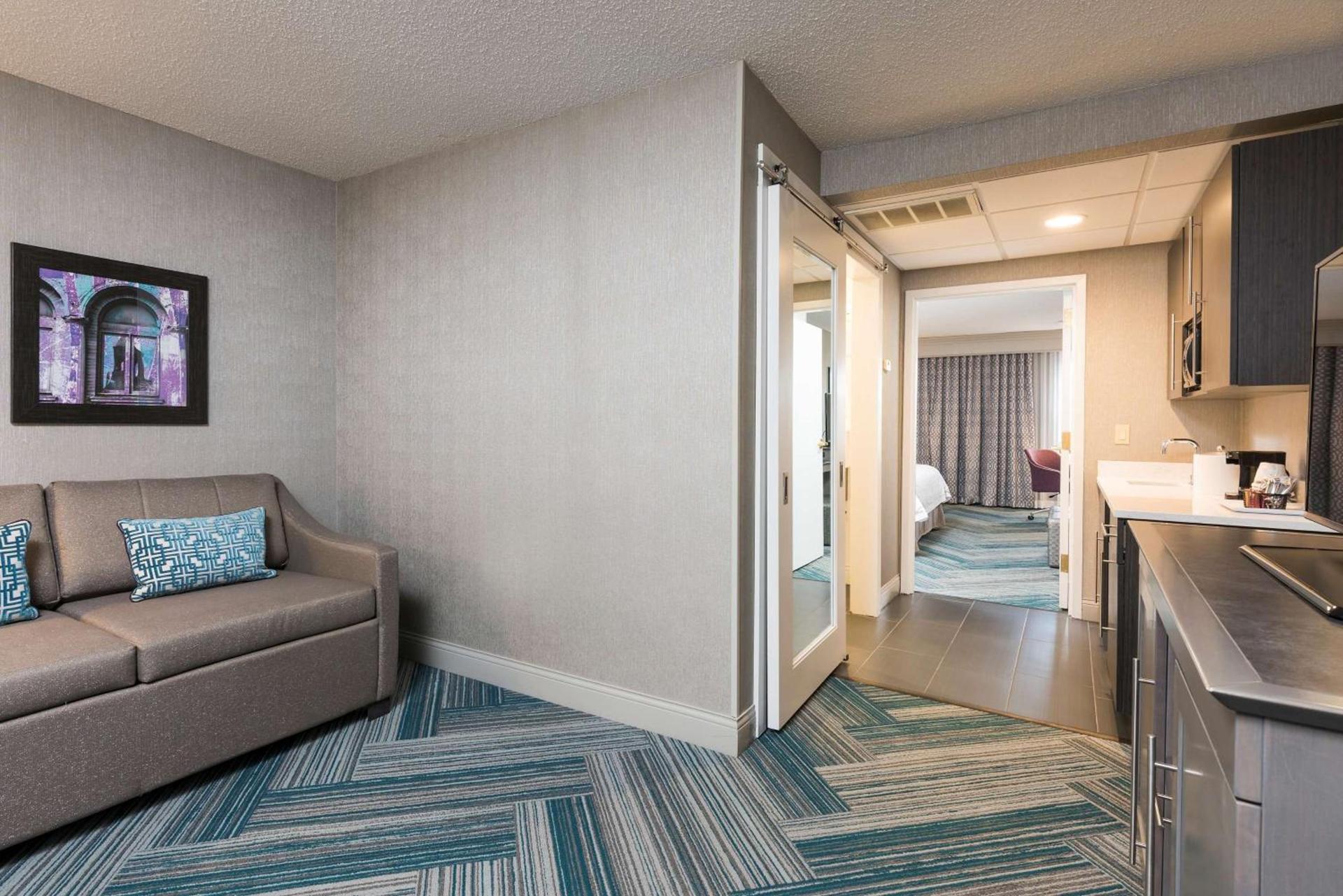 Hampton Inn Midland photo 18