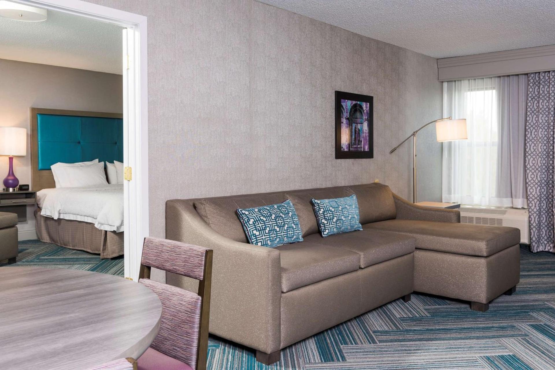Hampton Inn Midland photo 22