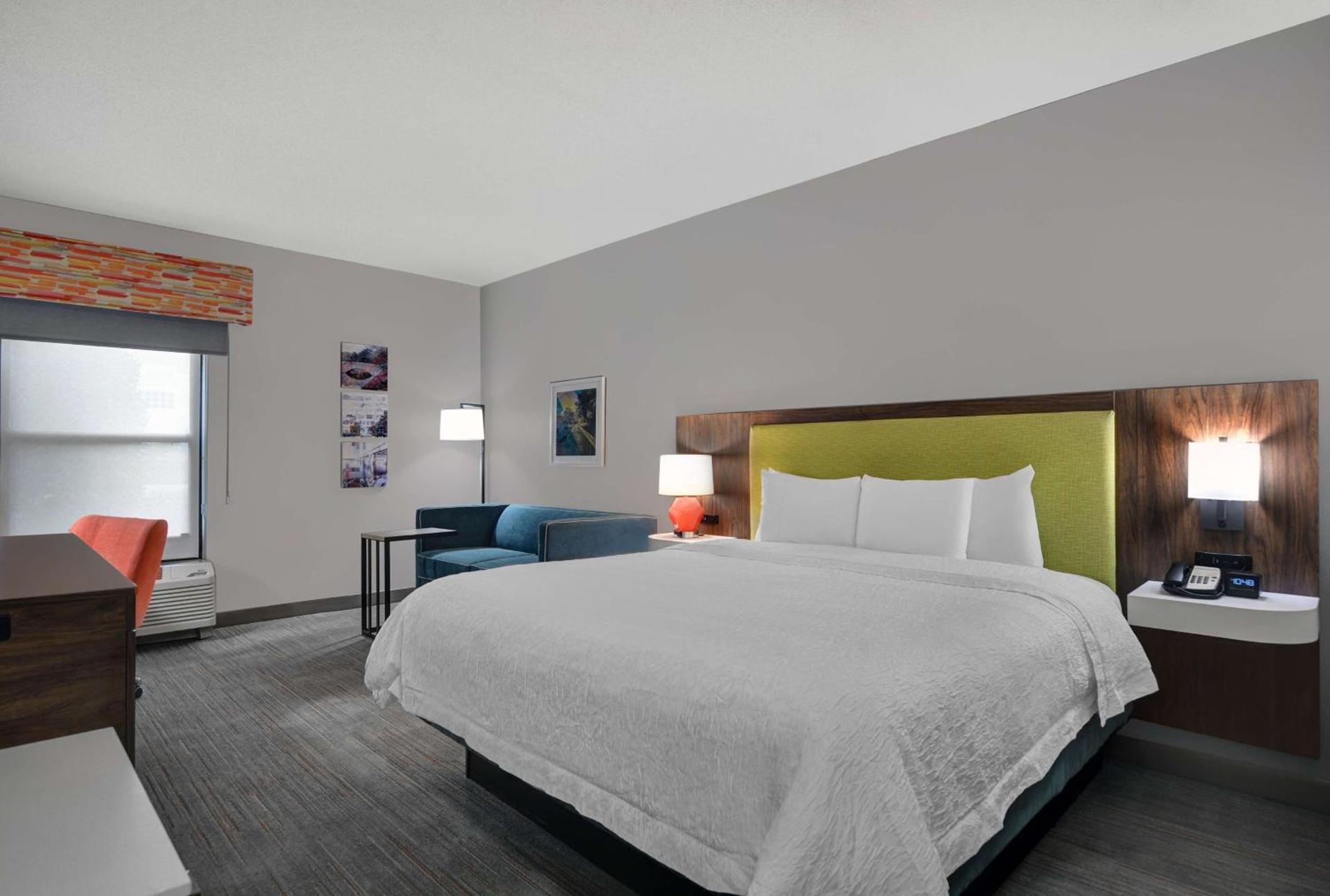 Hampton Inn Charlotte Monroe photo 27