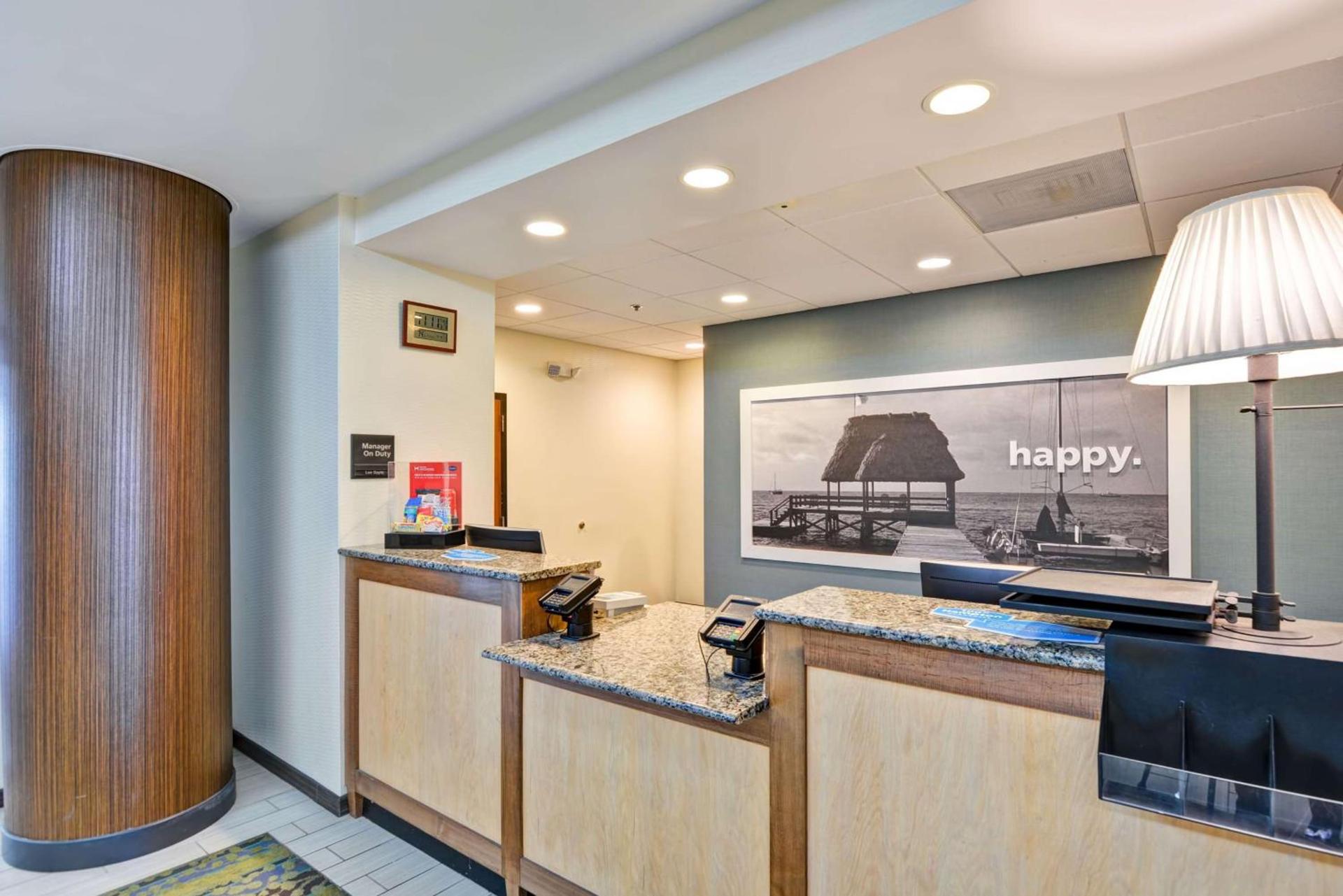 Hampton Inn Mobile/East Bay photo 7