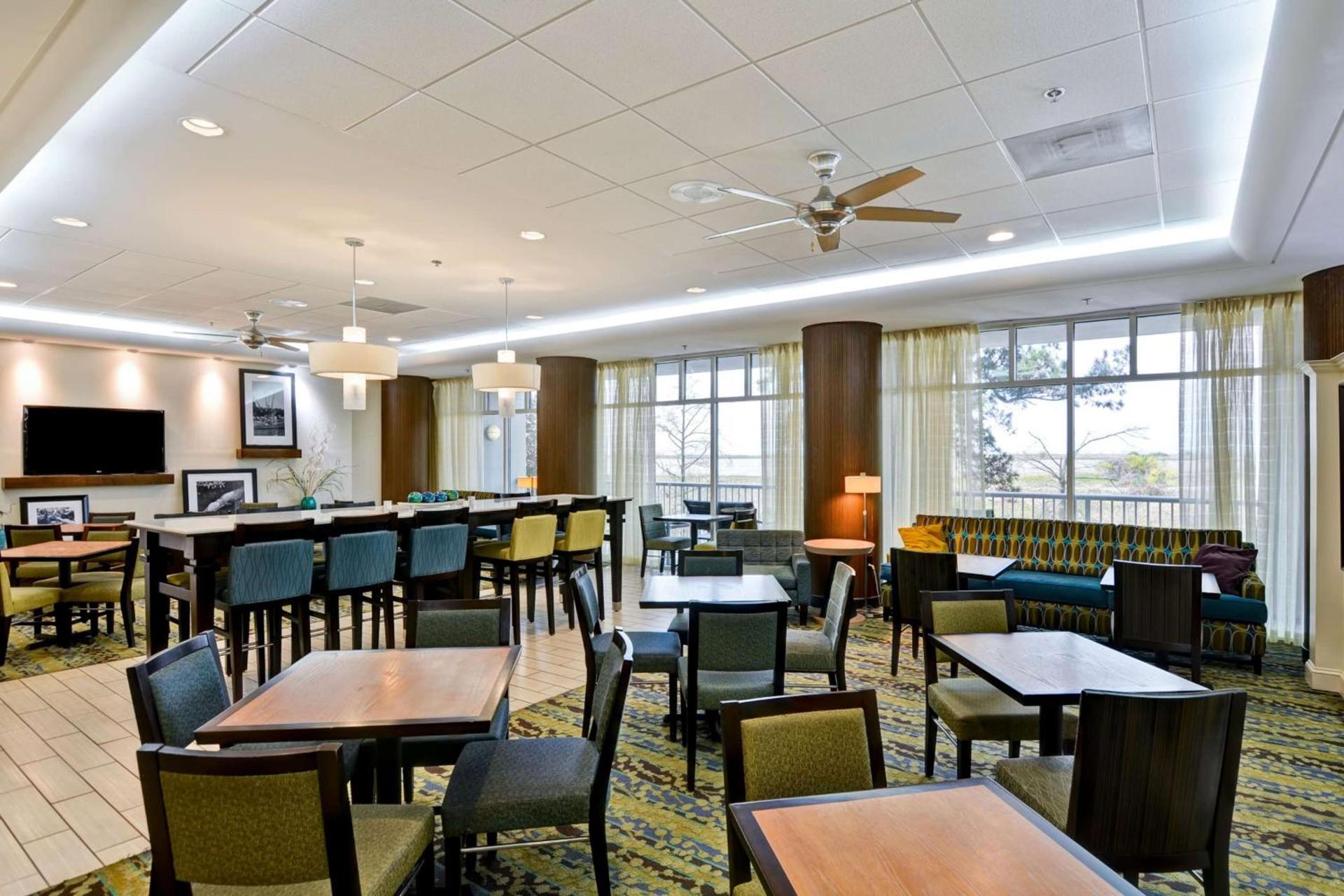 Hampton Inn Mobile/East Bay photo 12