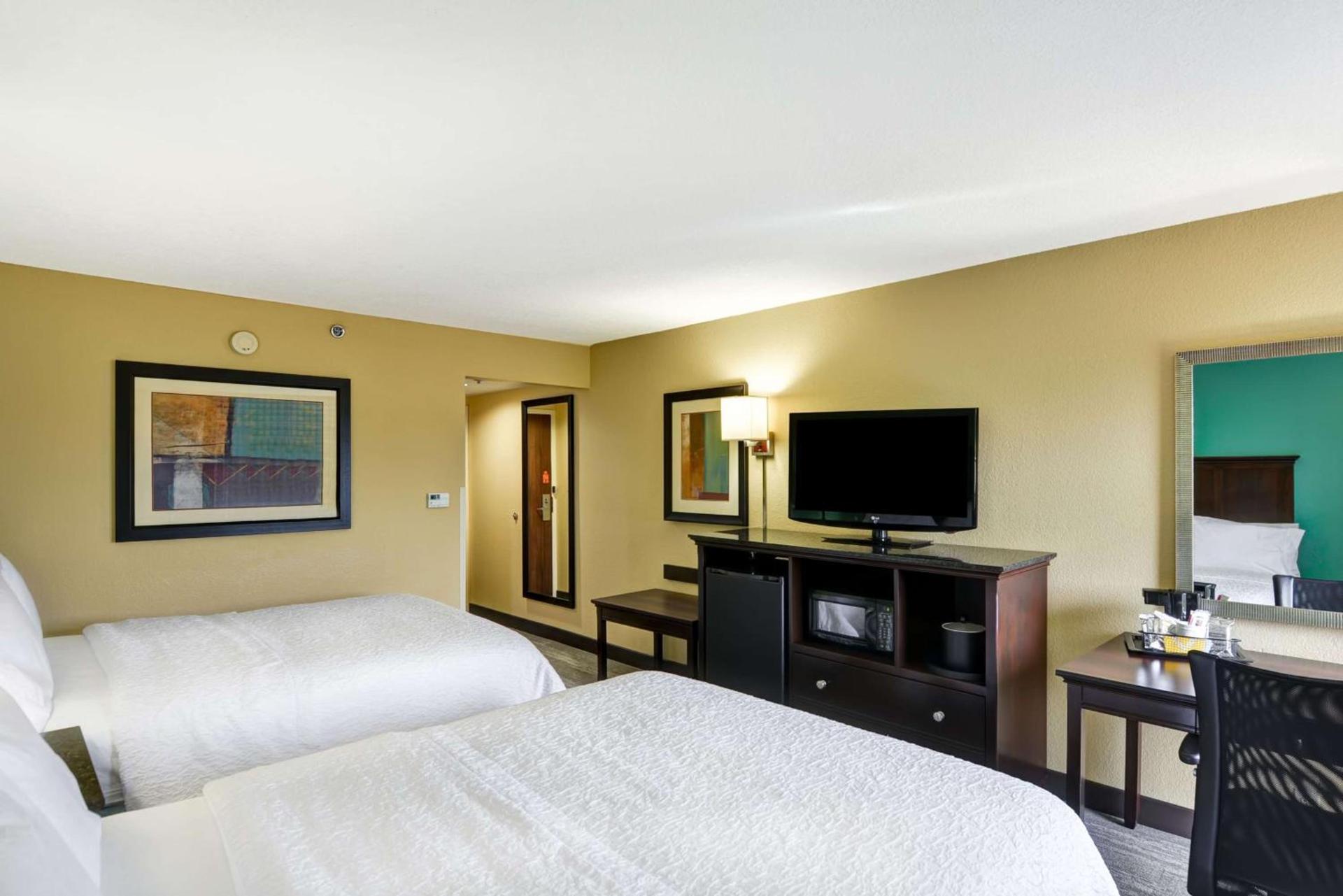 Hampton Inn Mobile/East Bay photo 27