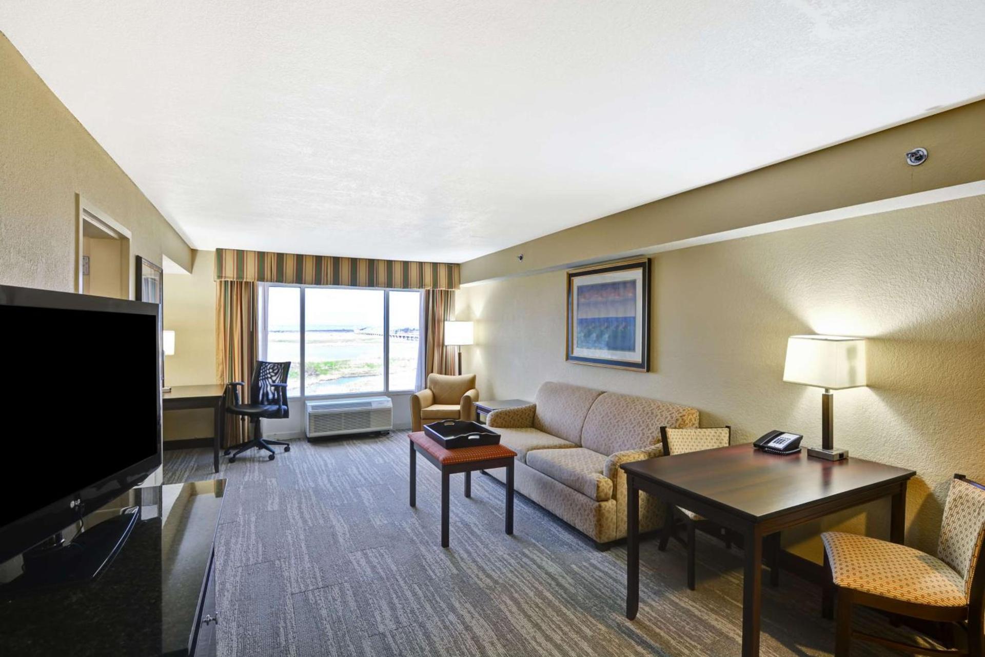 Hampton Inn Mobile/East Bay photo 32