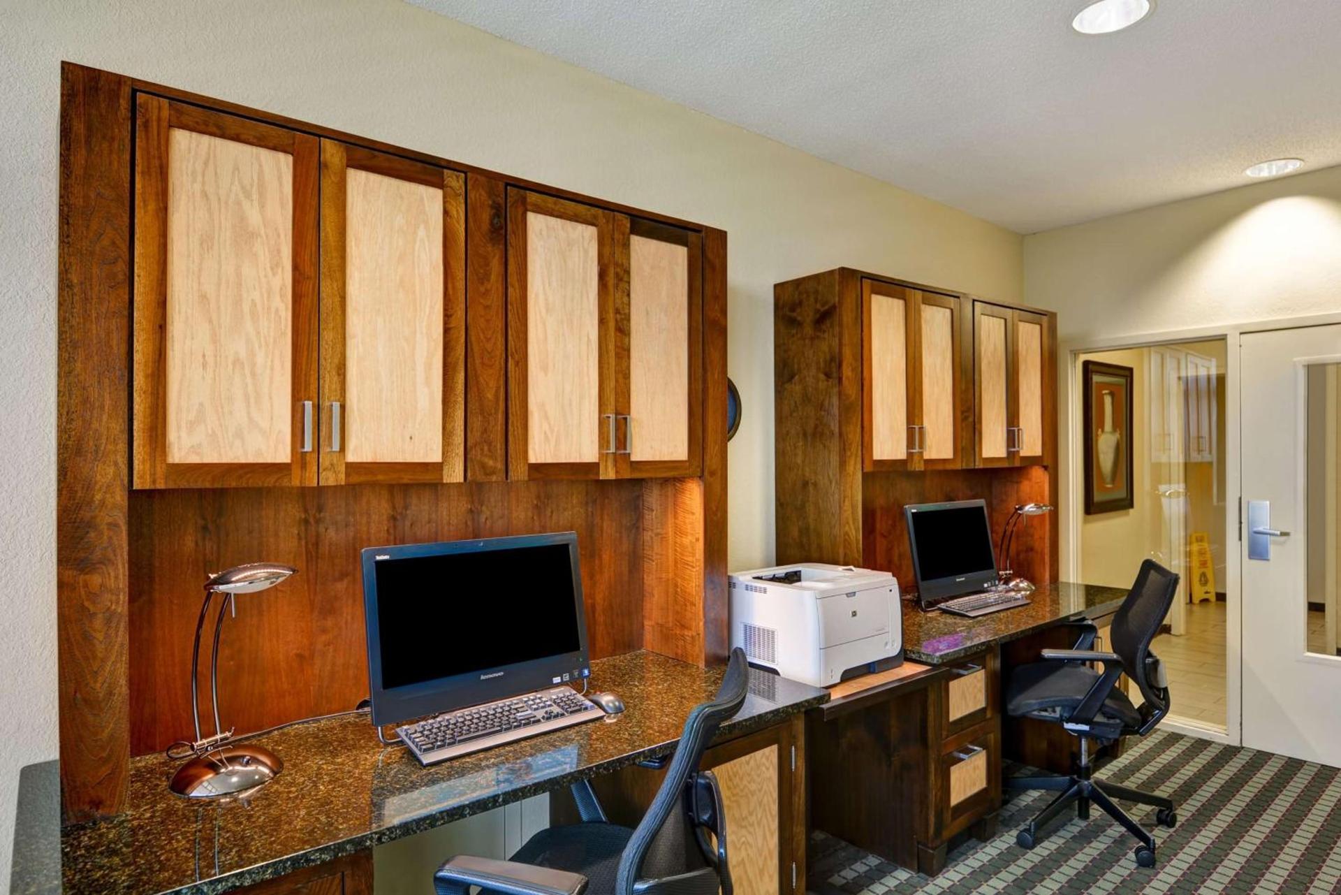 Hampton Inn Mobile/East Bay photo 49