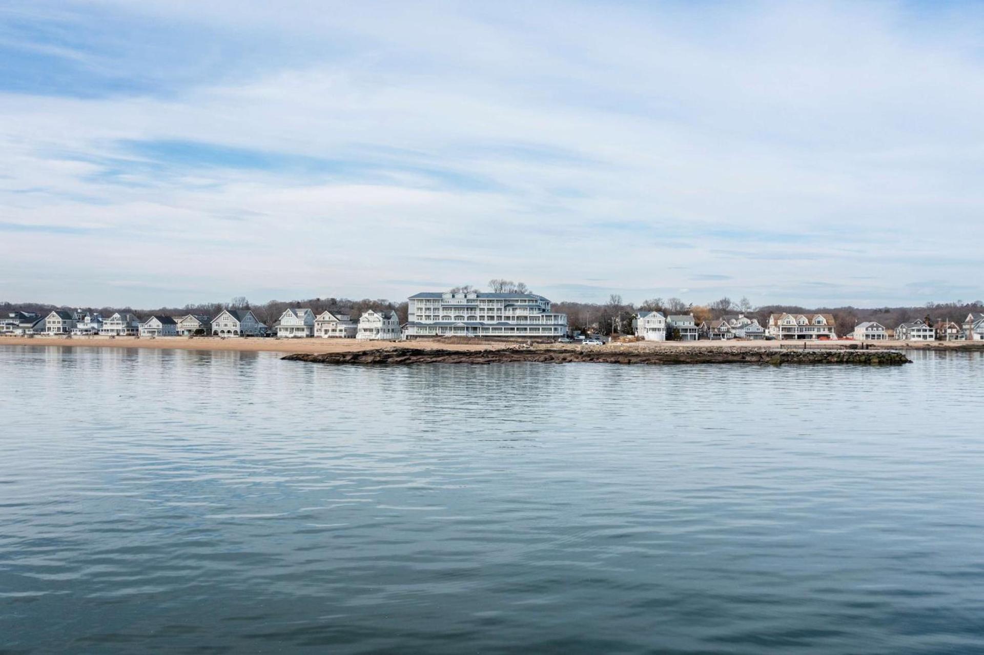 Madison Beach Hotel, Curio Collection by Hilton photo 5