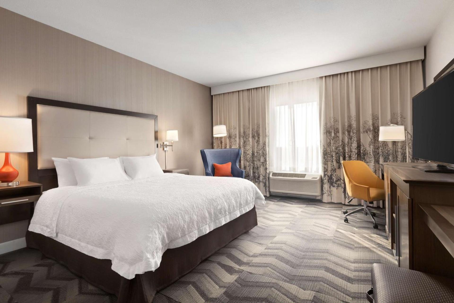 Hampton Inn by Hilton Turlock photo 22