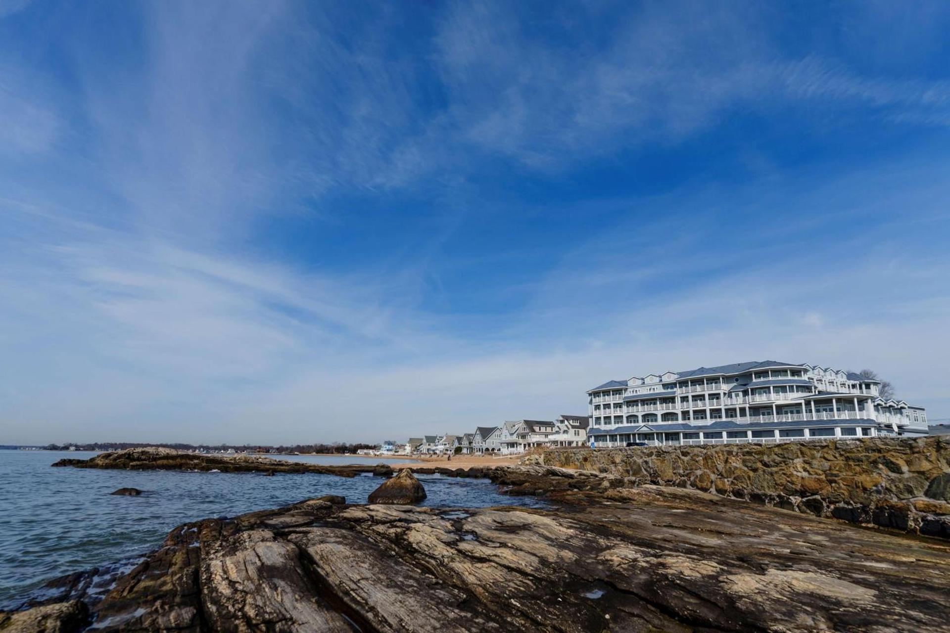 Madison Beach Hotel, Curio Collection by Hilton photo 6