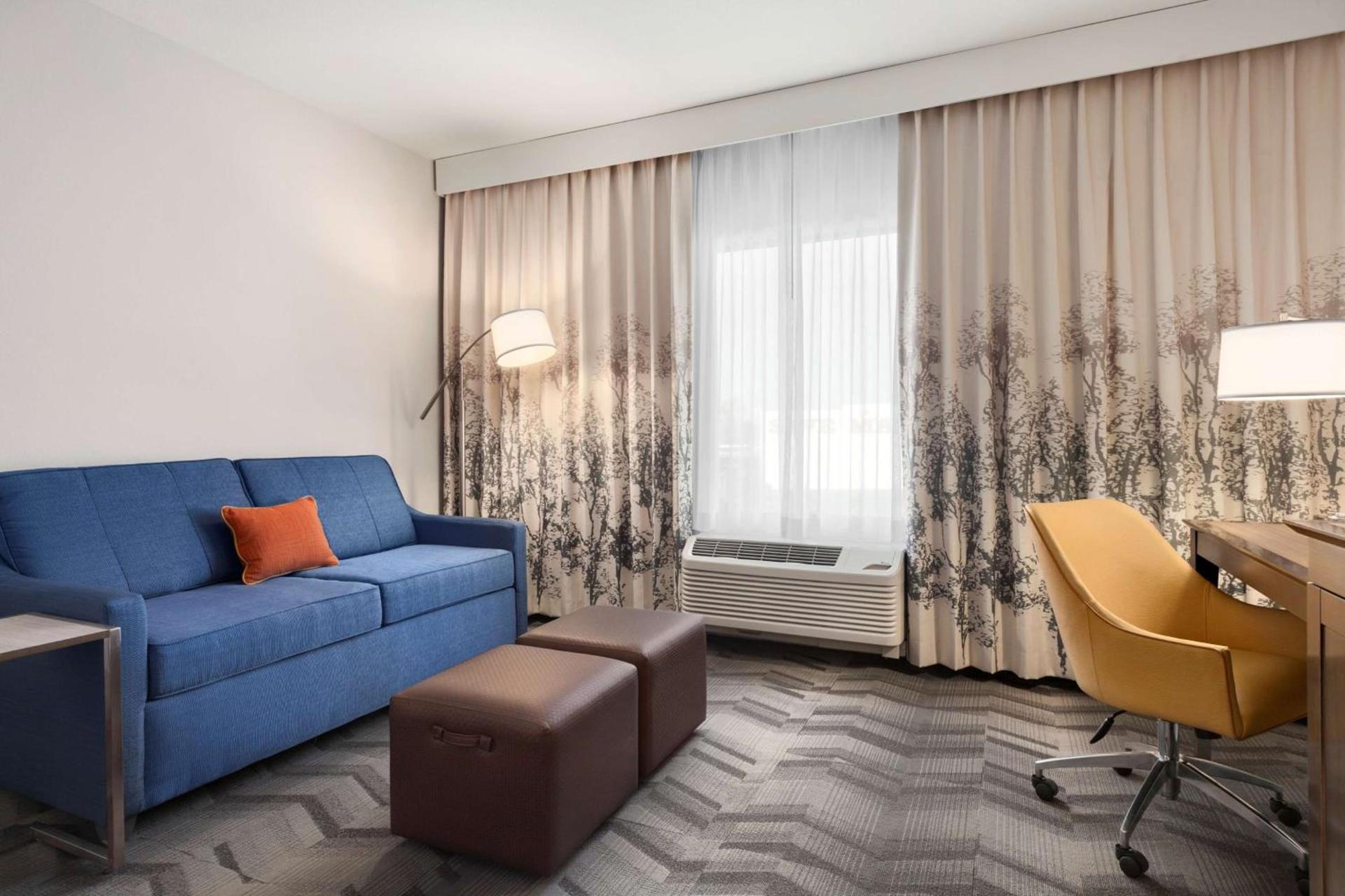 Hampton Inn by Hilton Turlock photo 26